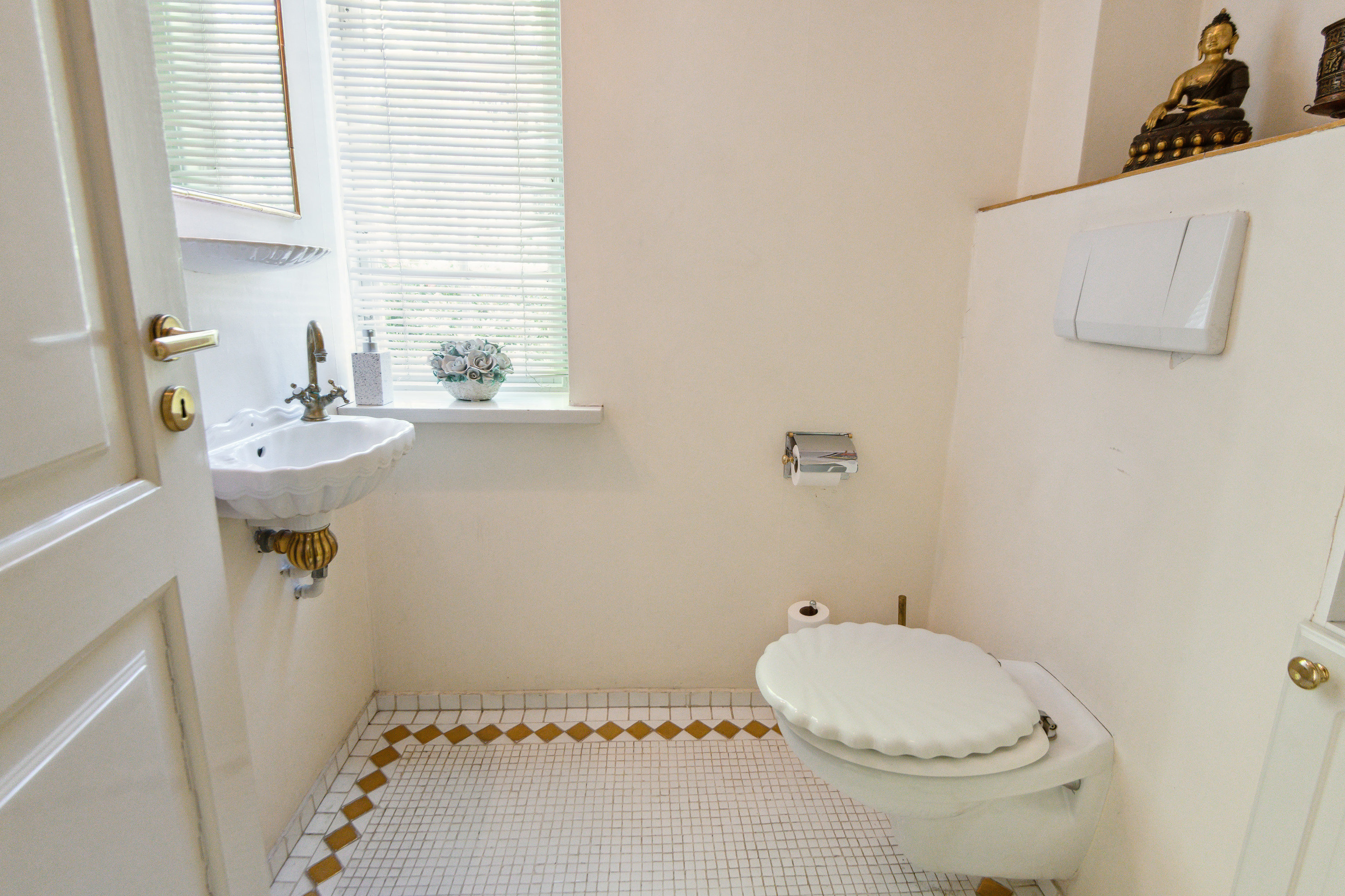 Fremhævet badeværelse billede i fuldskærmstilstand. Billede af Klostermarken 43, 9000 Aalborg