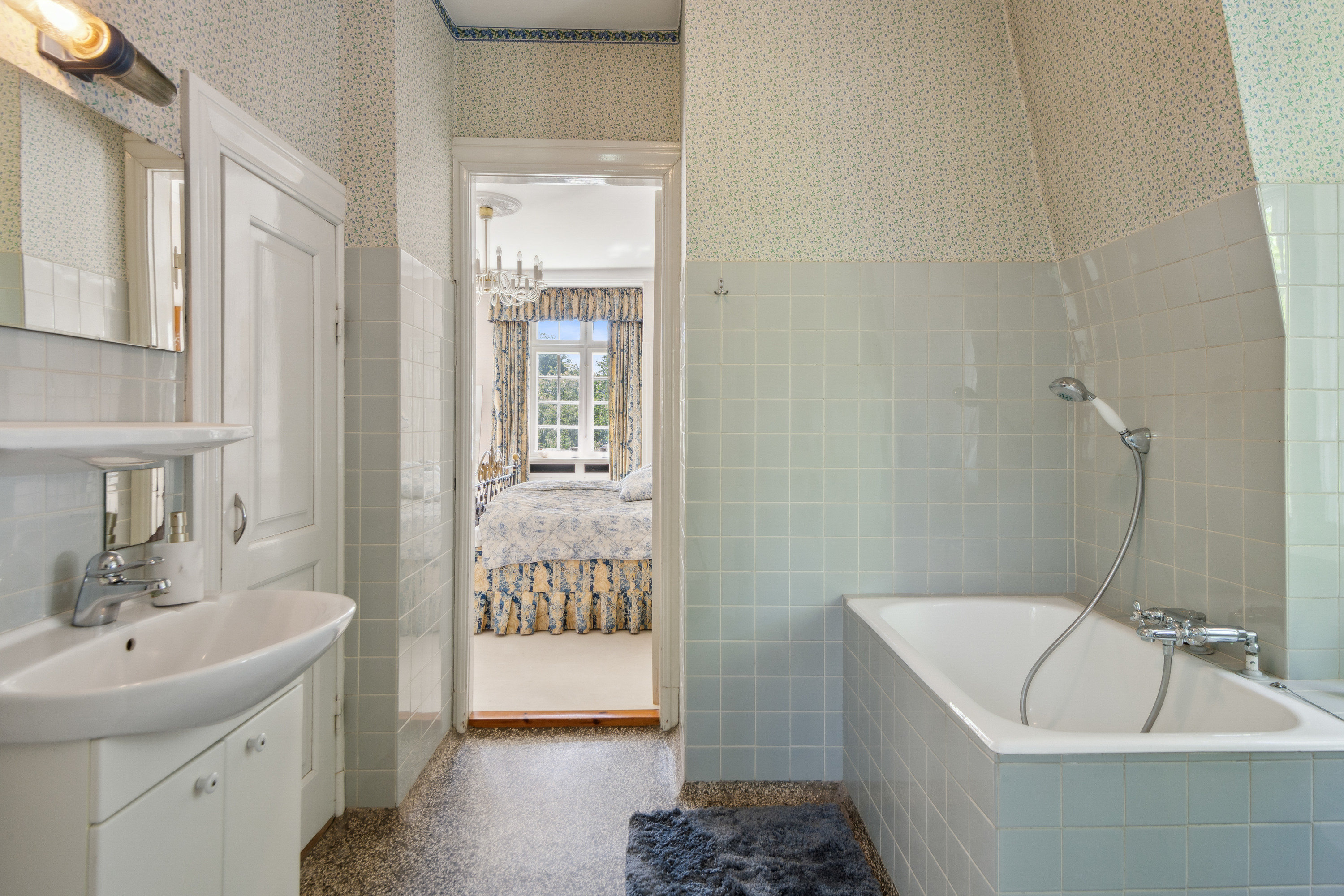 Fremhævet badeværelse billede i fuldskærmstilstand. Billede af Klostermarken 43, 9000 Aalborg