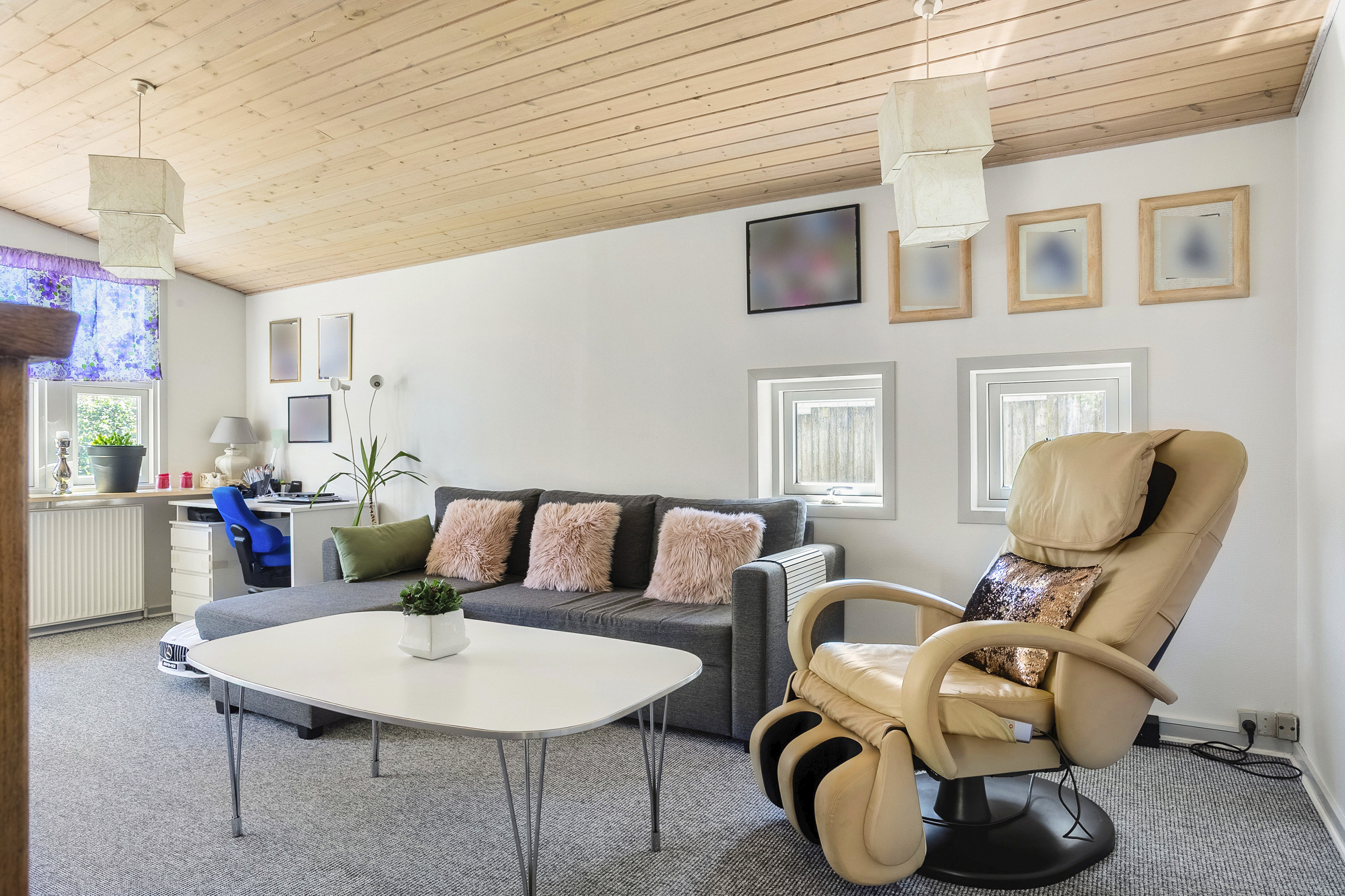 Fremhævet stue billede i fuldskærmstilstand. Billede af Vandværksvej 1, 6622 Bække