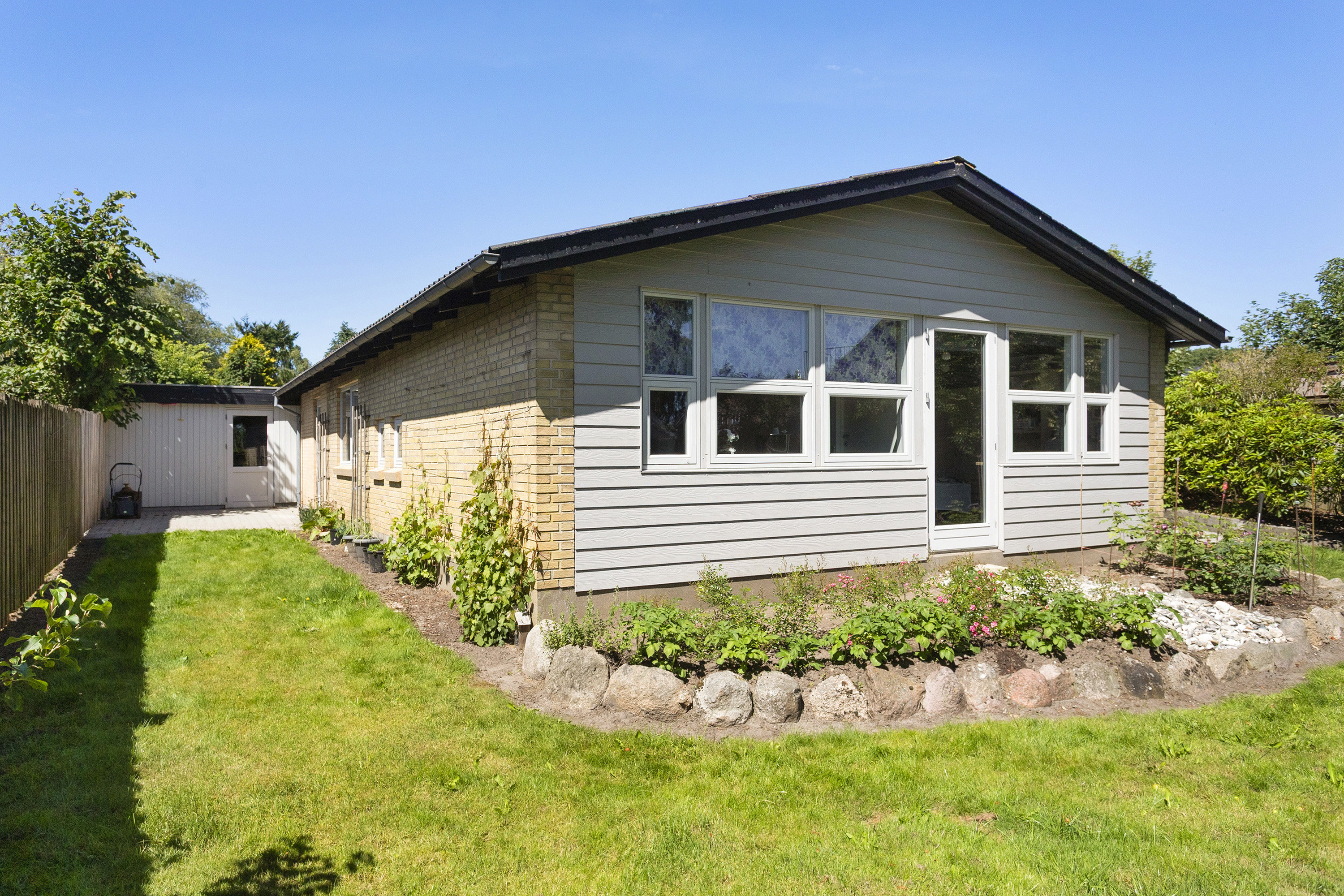 Fremhævet ejendommen billede i fuldskærmstilstand. Billede af Vandværksvej 1, 6622 Bække