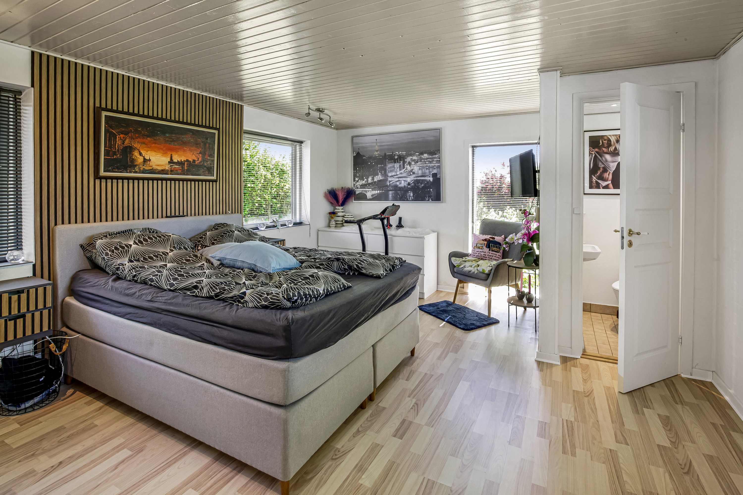 Fremhævet  billede i fuldskærmstilstand. Billede af Dagstrupvej 19, Dagstrup, 8544 Mørke