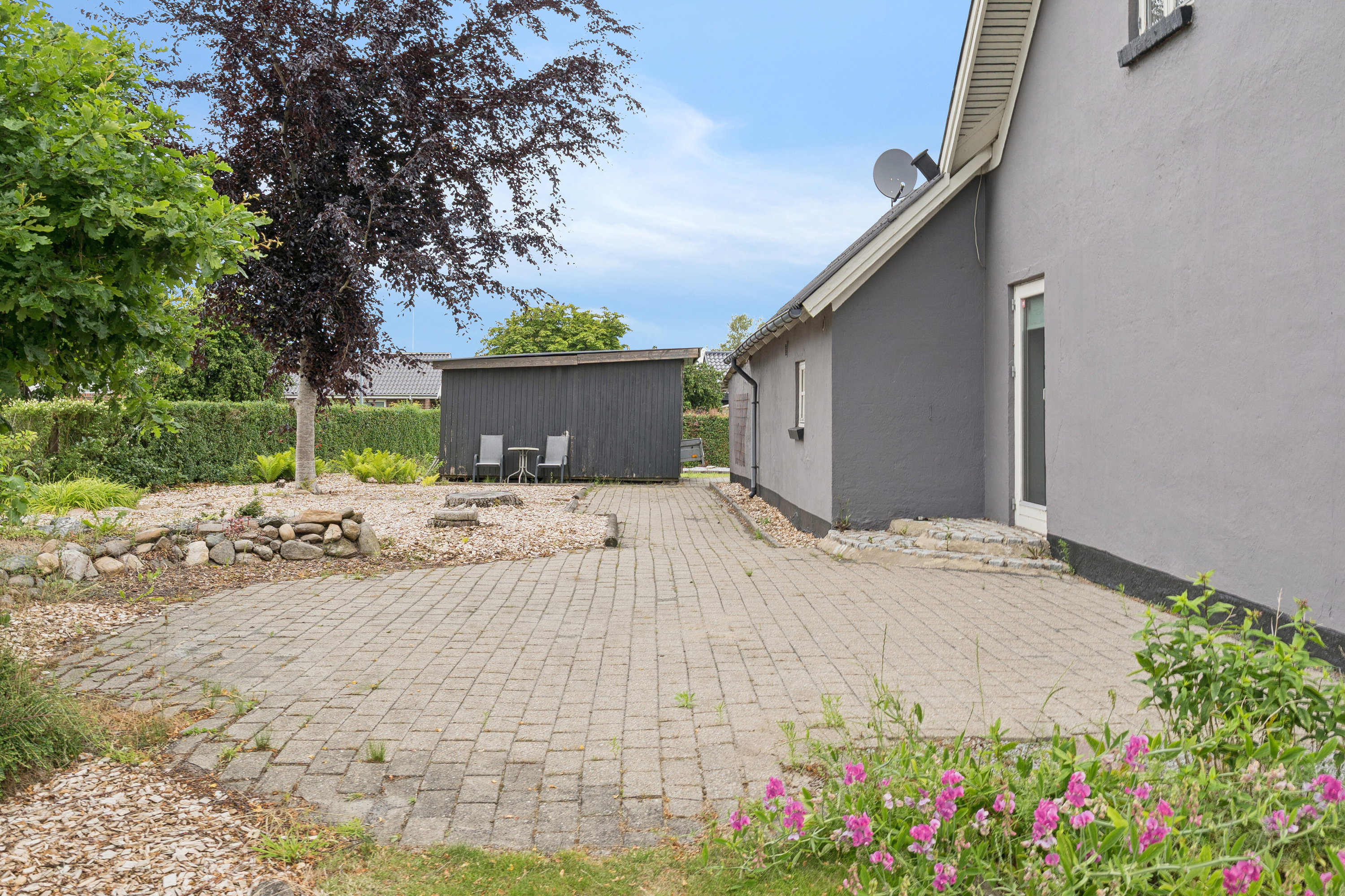 Fremhævet udendørs billede i fuldskærmstilstand. Billede af Birkevej 43, 7442 Engesvang