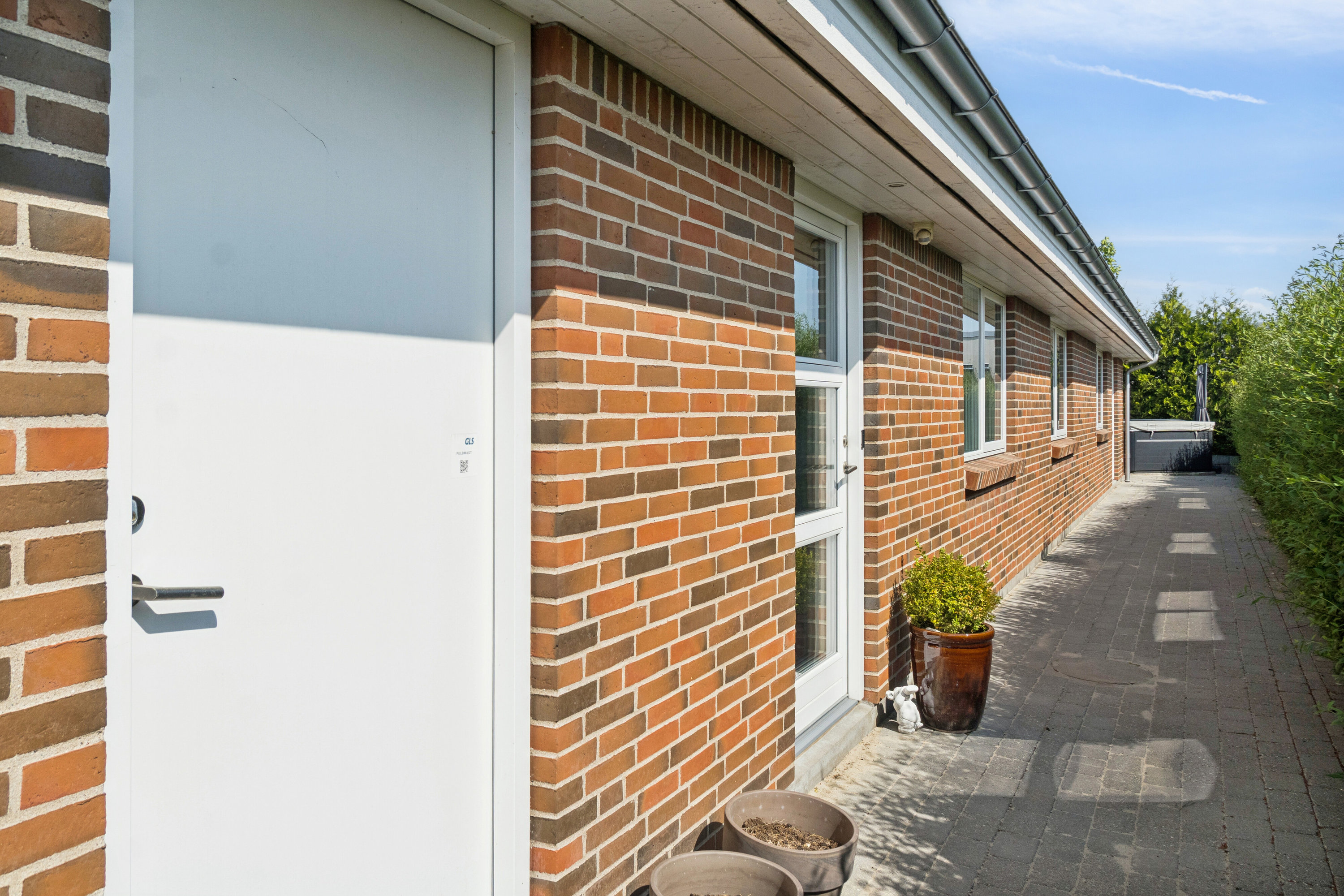 Fremhævet udendørs billede i fuldskærmstilstand. Billede af Nordager 8, 4070 Kirke Hyllinge