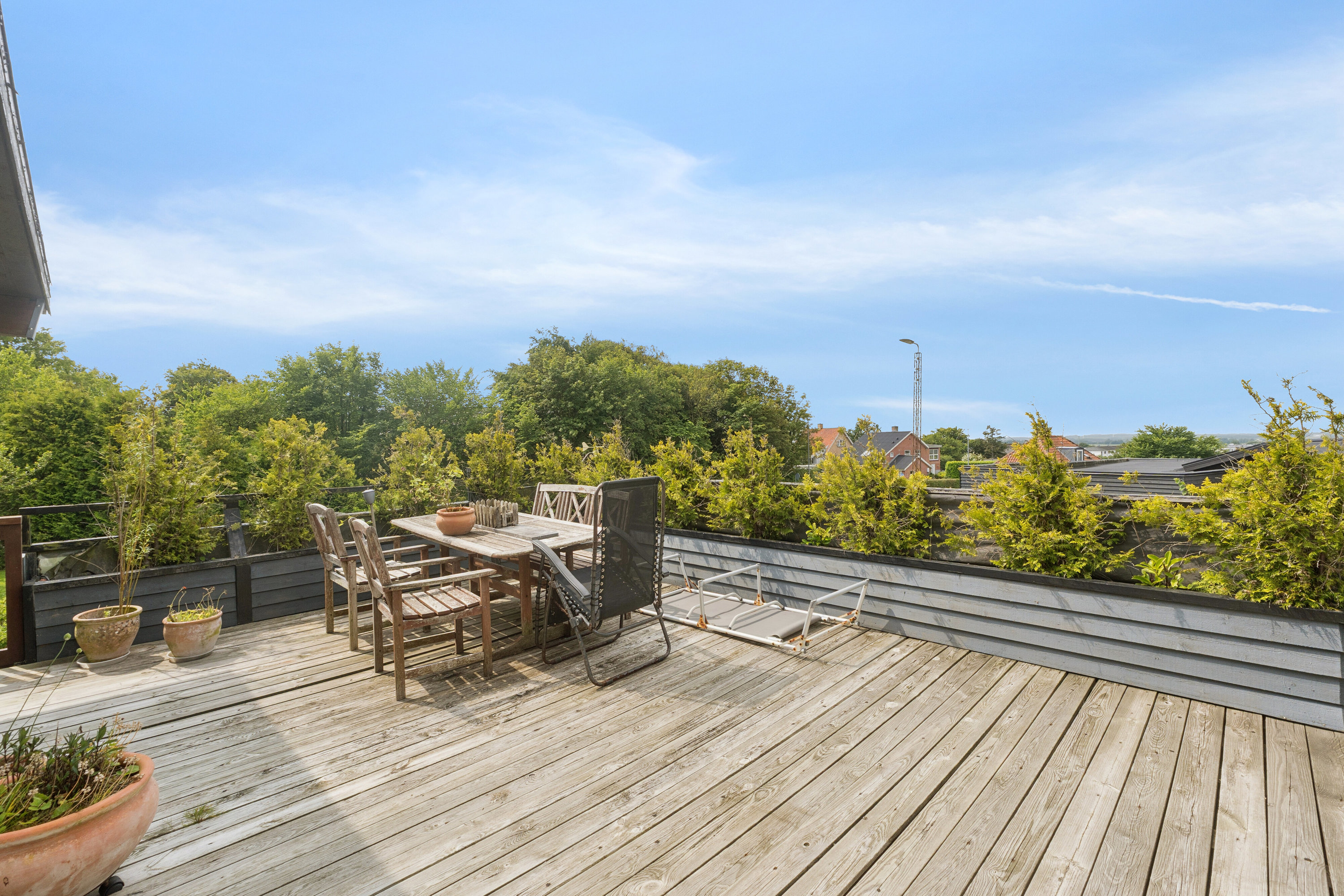 Miniaturebillede 2: udendørs. Billede af Højagervej 2, 9800 Hjørring