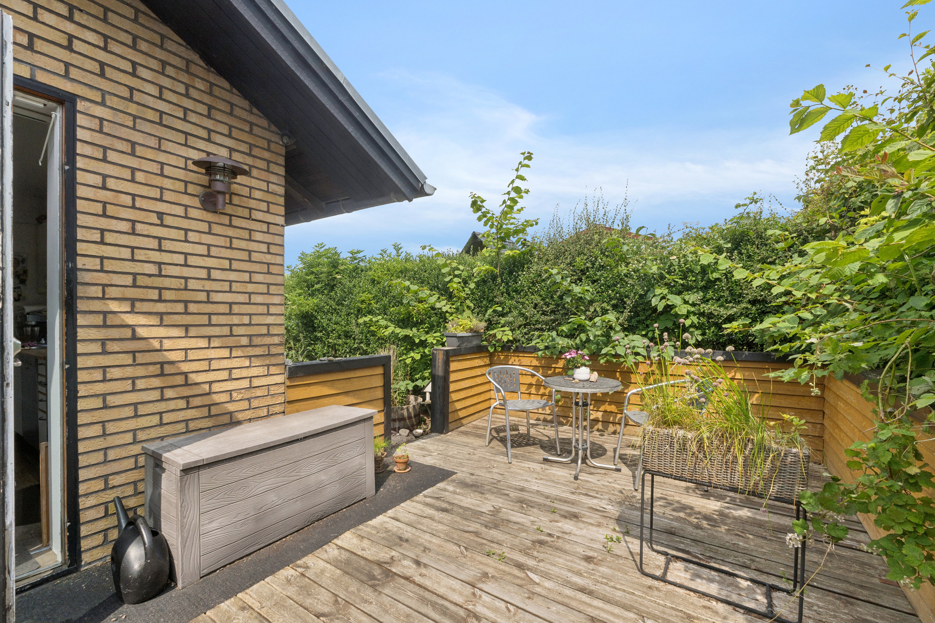 Fremhævet udendørs billede i fuldskærmstilstand. Billede af Højagervej 2, 9800 Hjørring