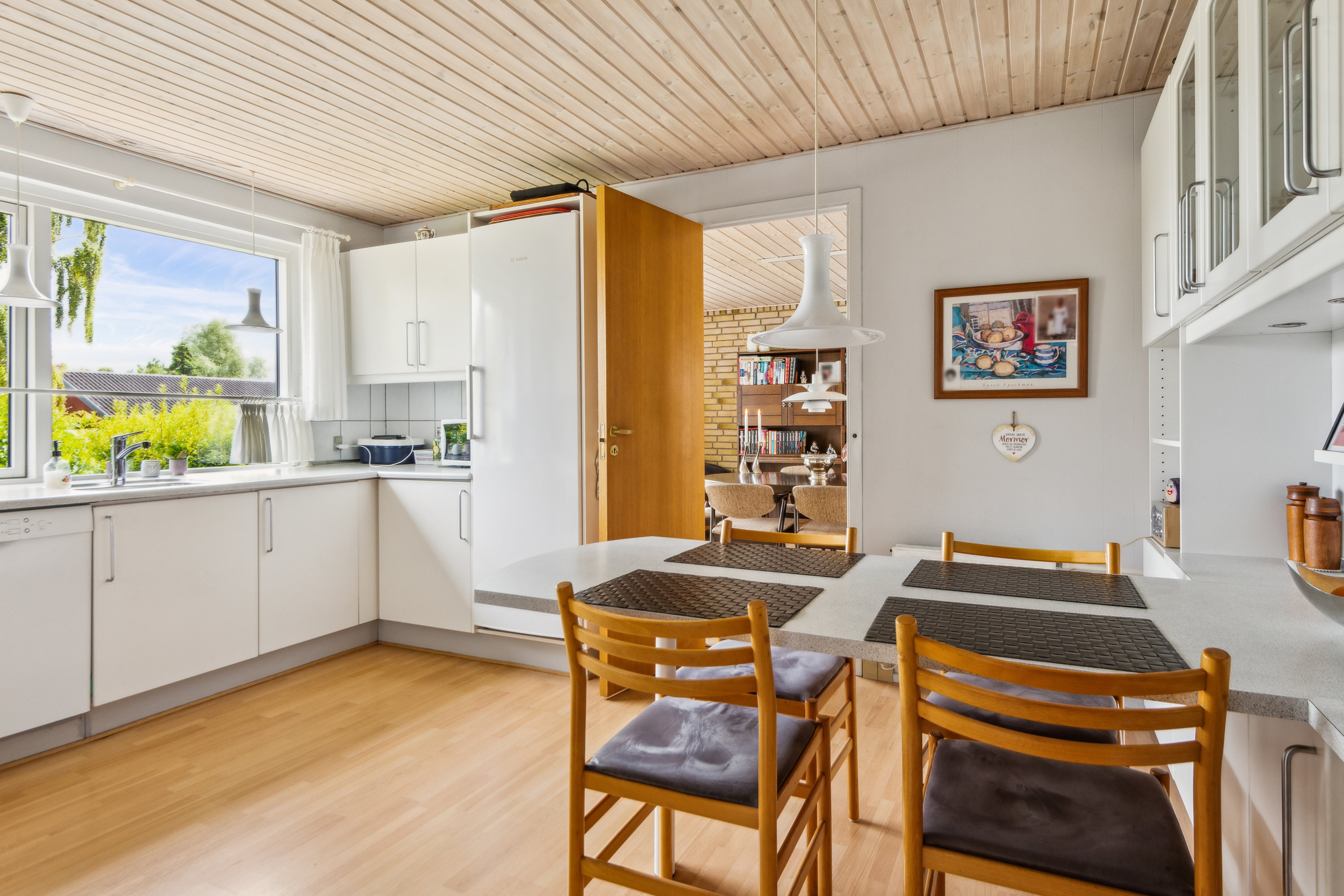 Fremhævet værelse billede i fuldskærmstilstand. Billede af Rebildparken 25, 9220 Aalborg Øst