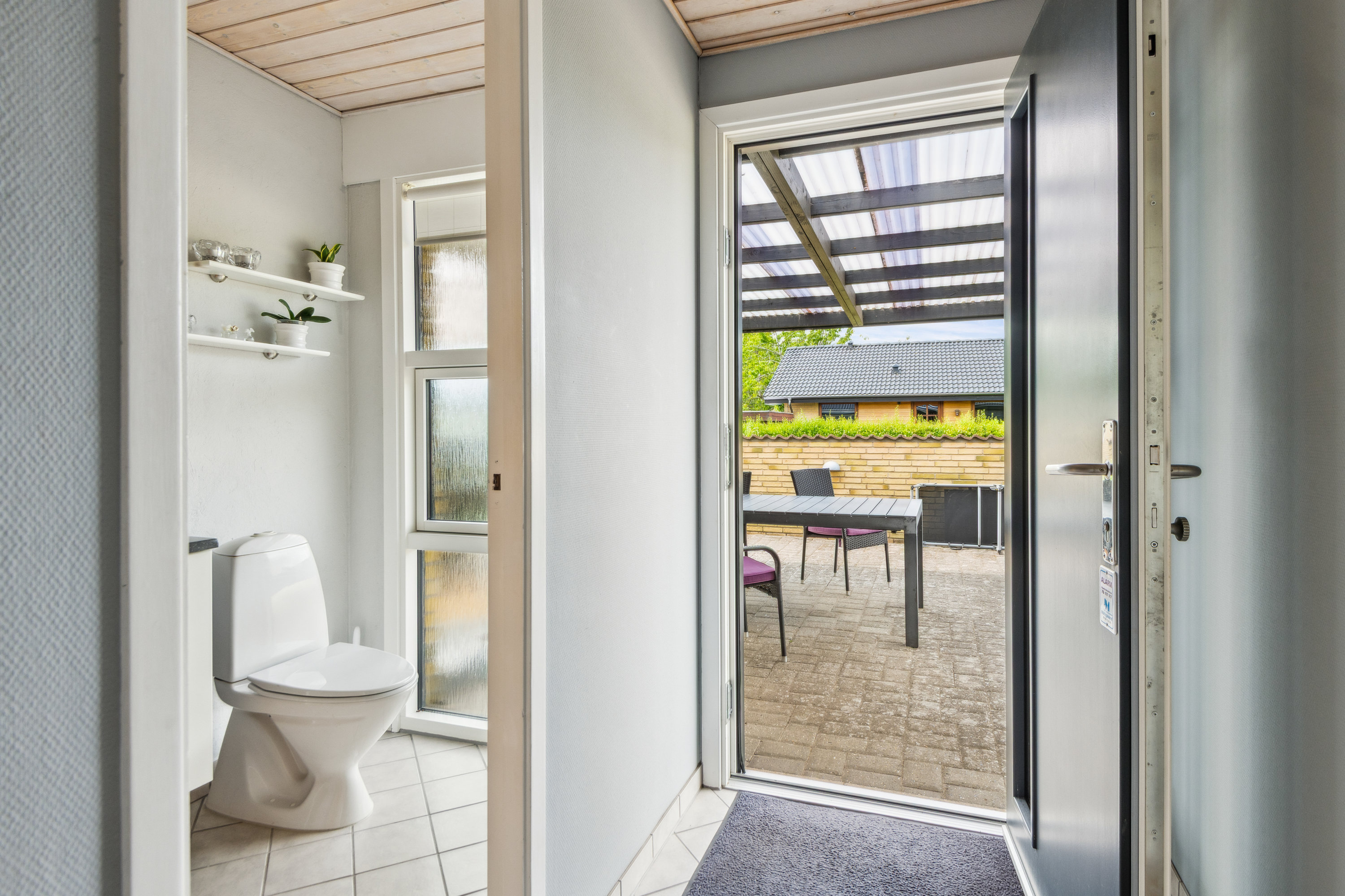 Fremhævet gang billede i fuldskærmstilstand. Billede af Rebildparken 25, 9220 Aalborg Øst