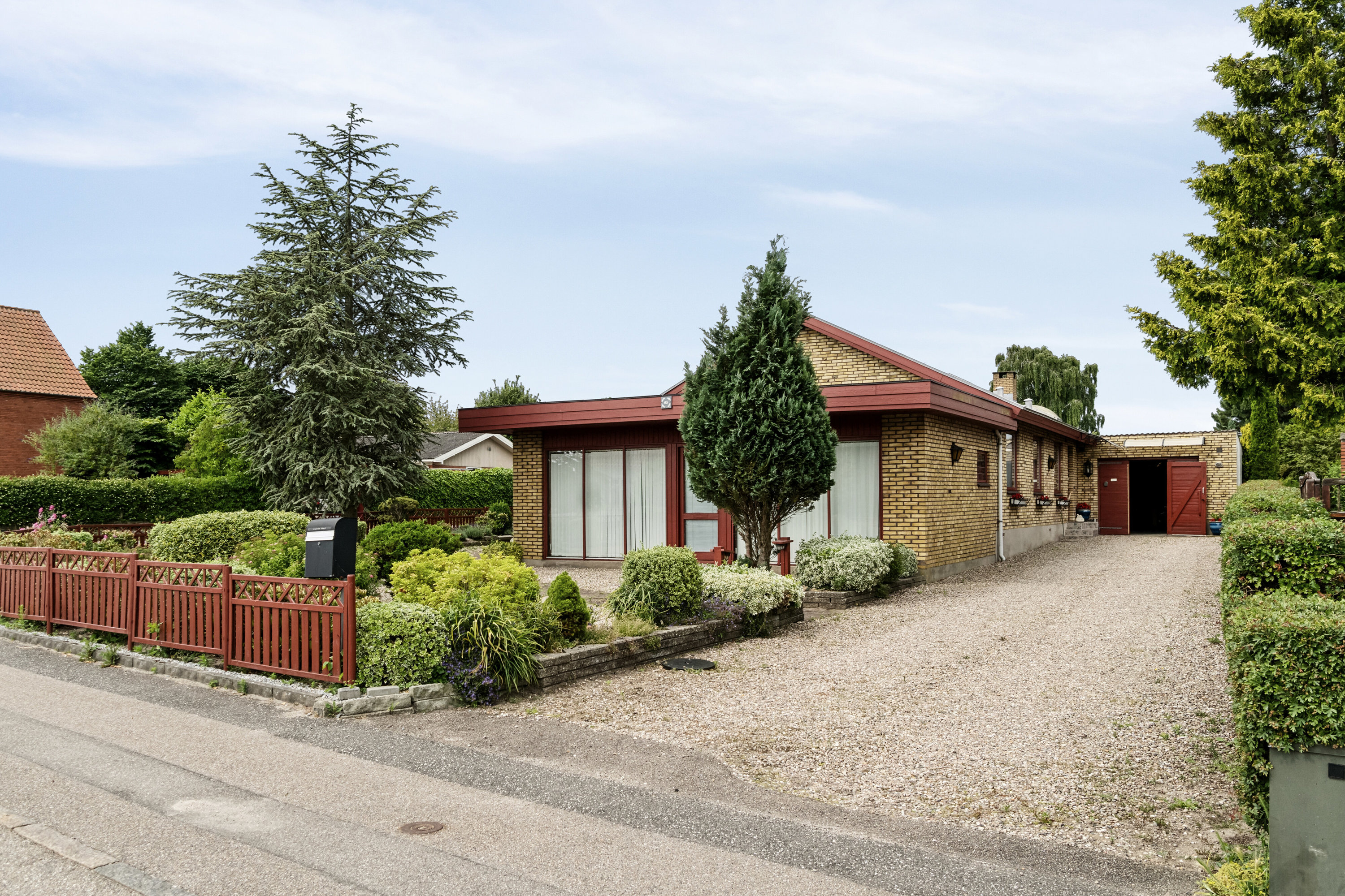 Fremhævet set fra vejen billede i fuldskærmstilstand. Billede af Rørvigvej 65, 4500 Nykøbing Sj