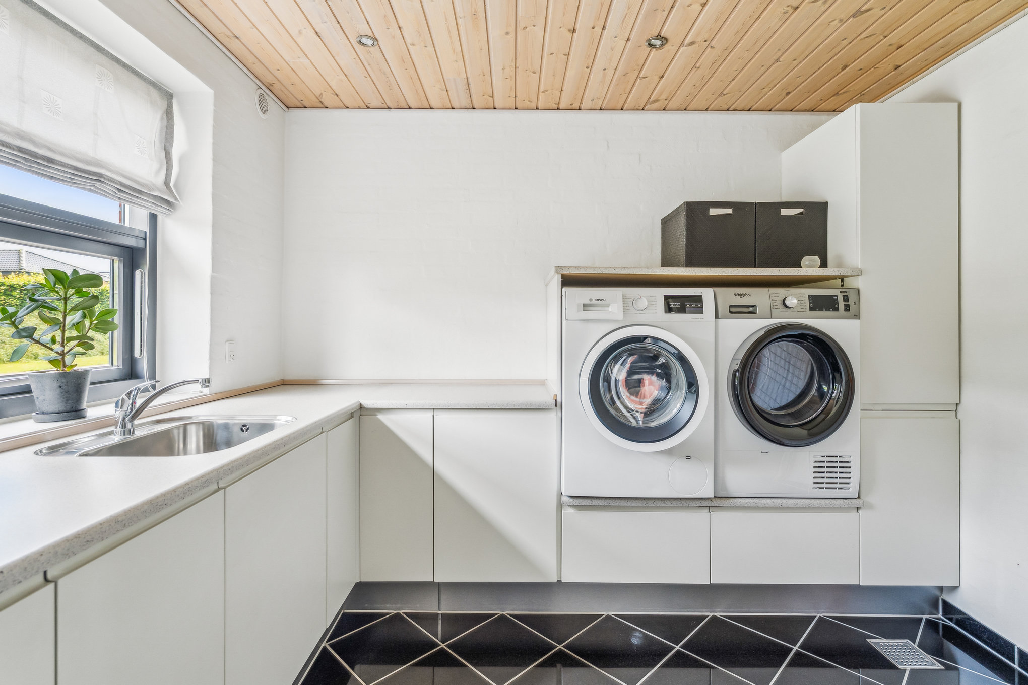 Fremhævet køkken billede i fuldskærmstilstand. Billede af Dionevej 6, Paderup, 8960 Randers SØ