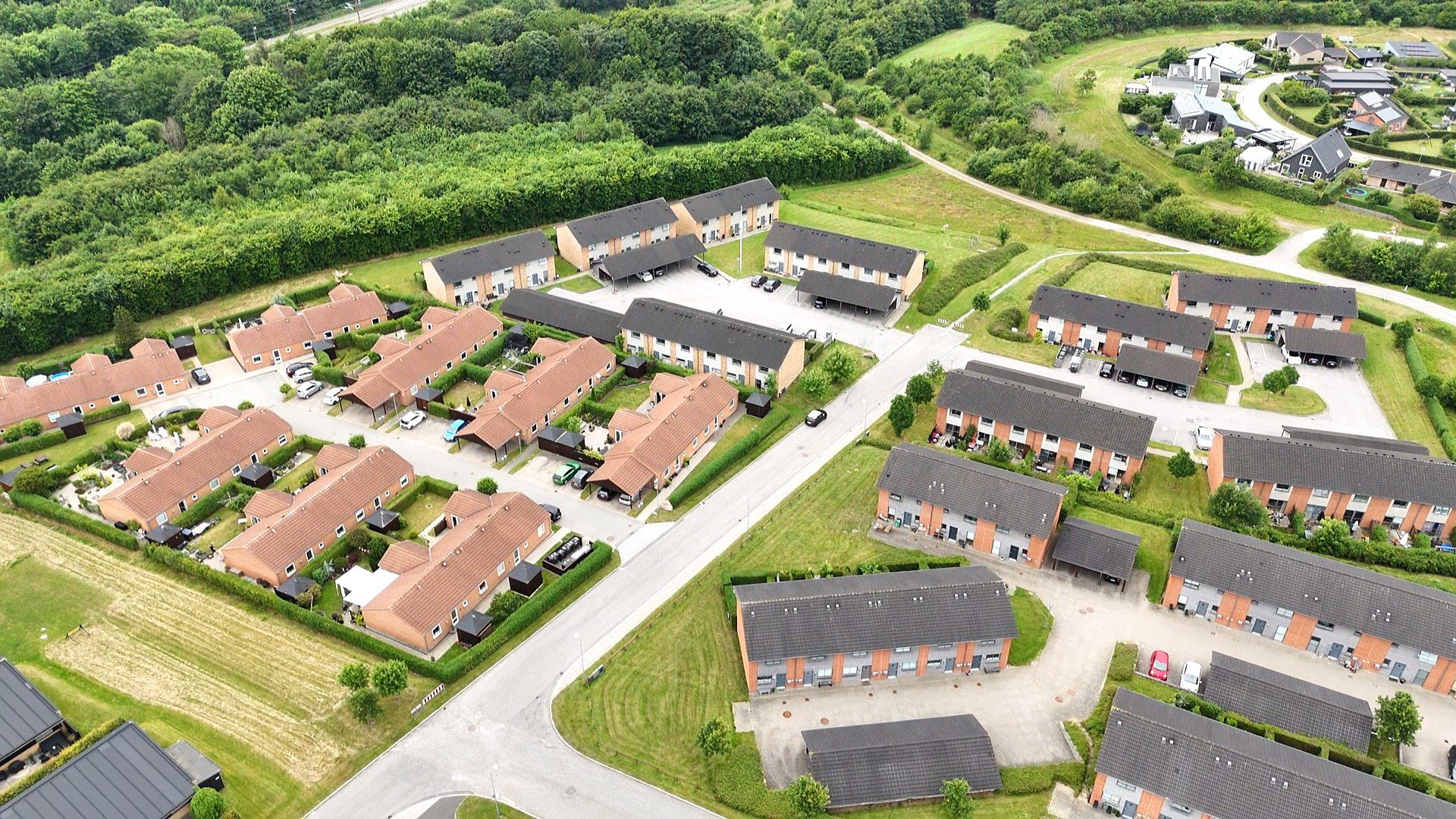 Fremhævet  billede i fuldskærmstilstand. Billede af Helenelyst 354, 8220 Brabrand