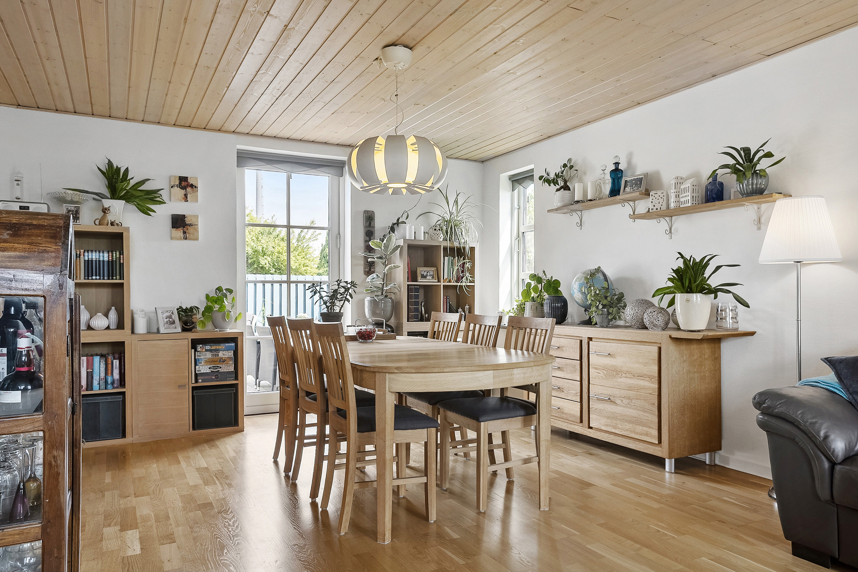Fremhævet spisestue billede i fuldskærmstilstand. Billede af P.A. Madvigs Vej 30, 6100 Haderslev