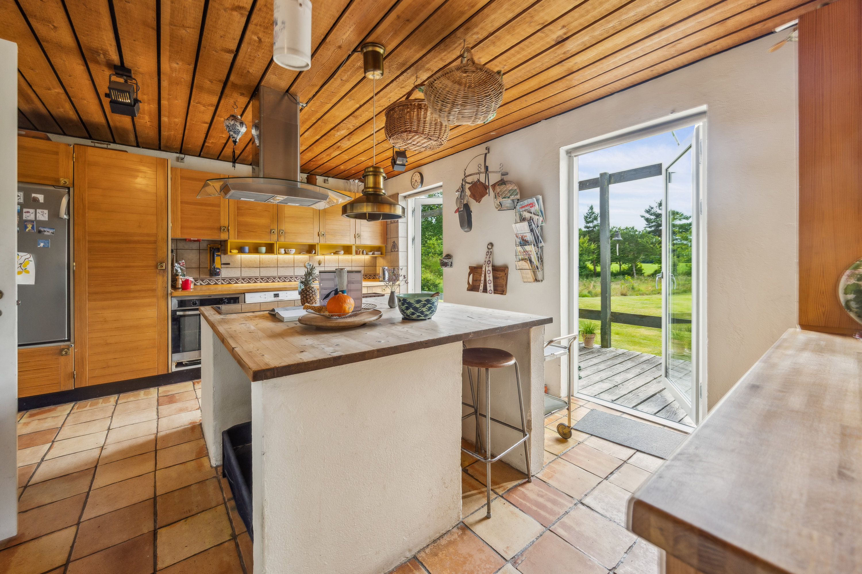 Fremhævet køkken billede i fuldskærmstilstand. Billede af Grindstedvej 43, Hammer Bakker, 9310 Vodskov