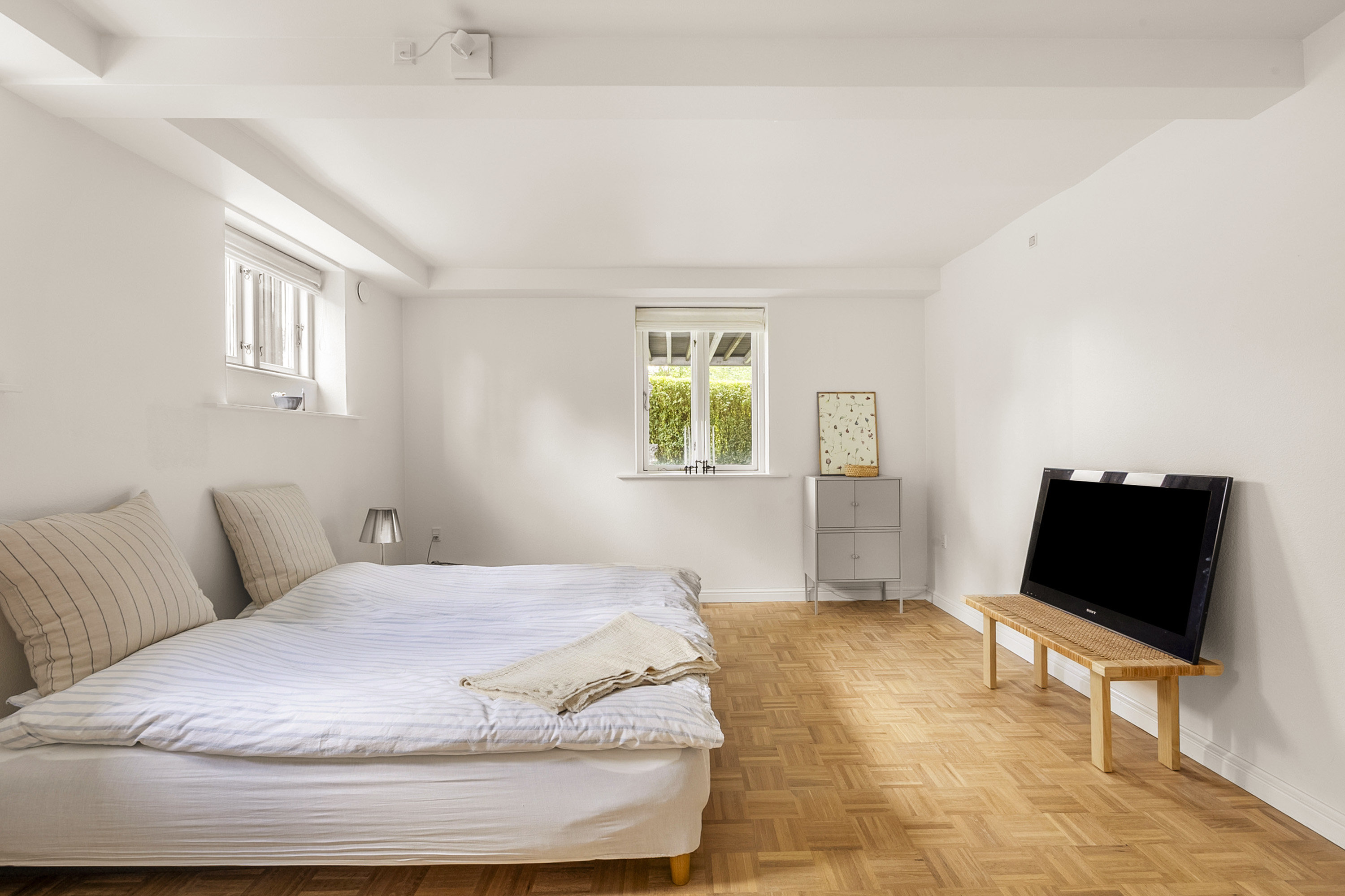 Fremhævet soveværelse billede i fuldskærmstilstand. Billede af Kirkebakken 9, 6200 Aabenraa