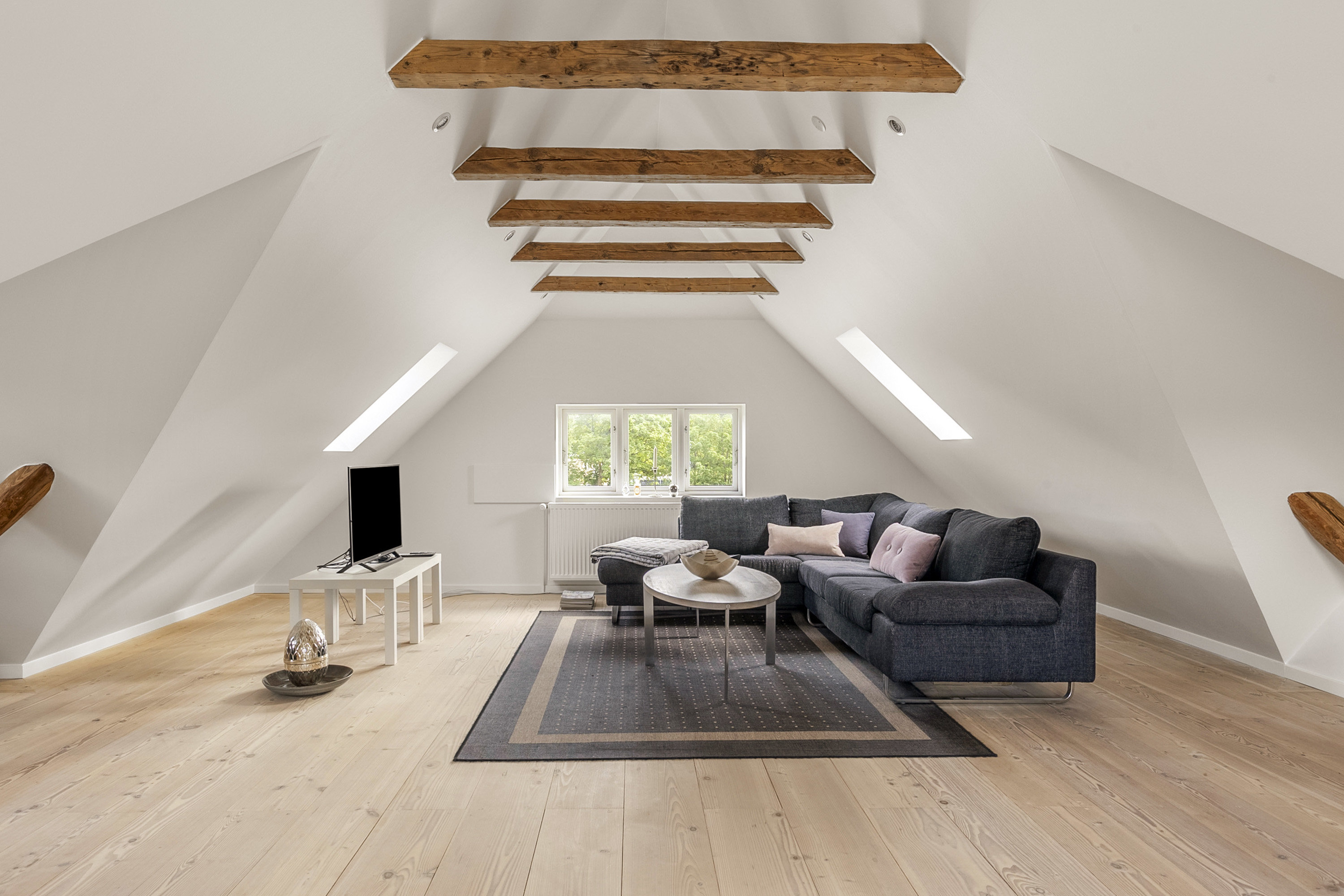 Fremhævet stue billede i fuldskærmstilstand. Billede af Kirkebakken 9, 6200 Aabenraa