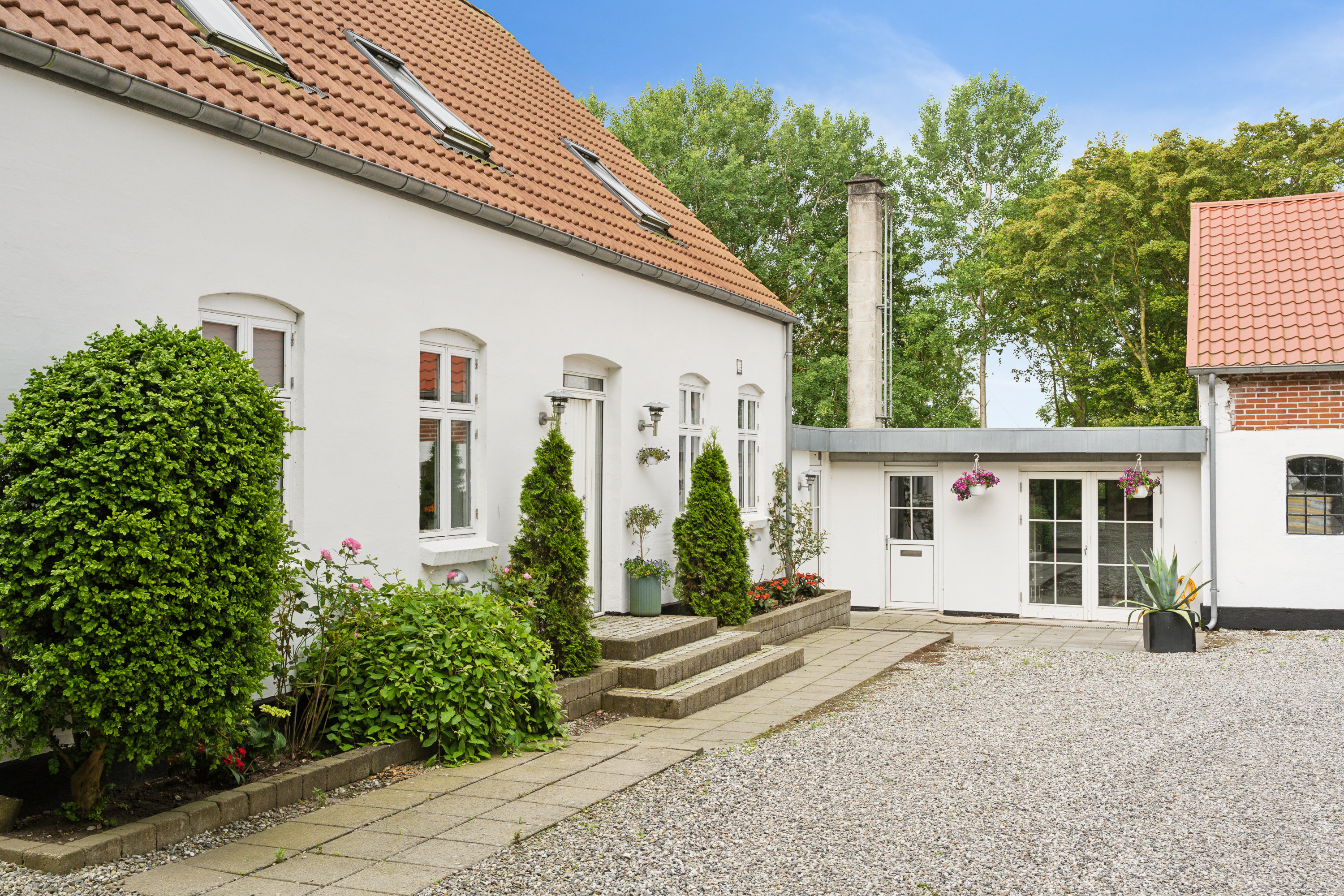 Miniaturebillede 1: ejendom 1. Billede af Ebeltoftvej 126, Ommestrup, 8544 Mørke