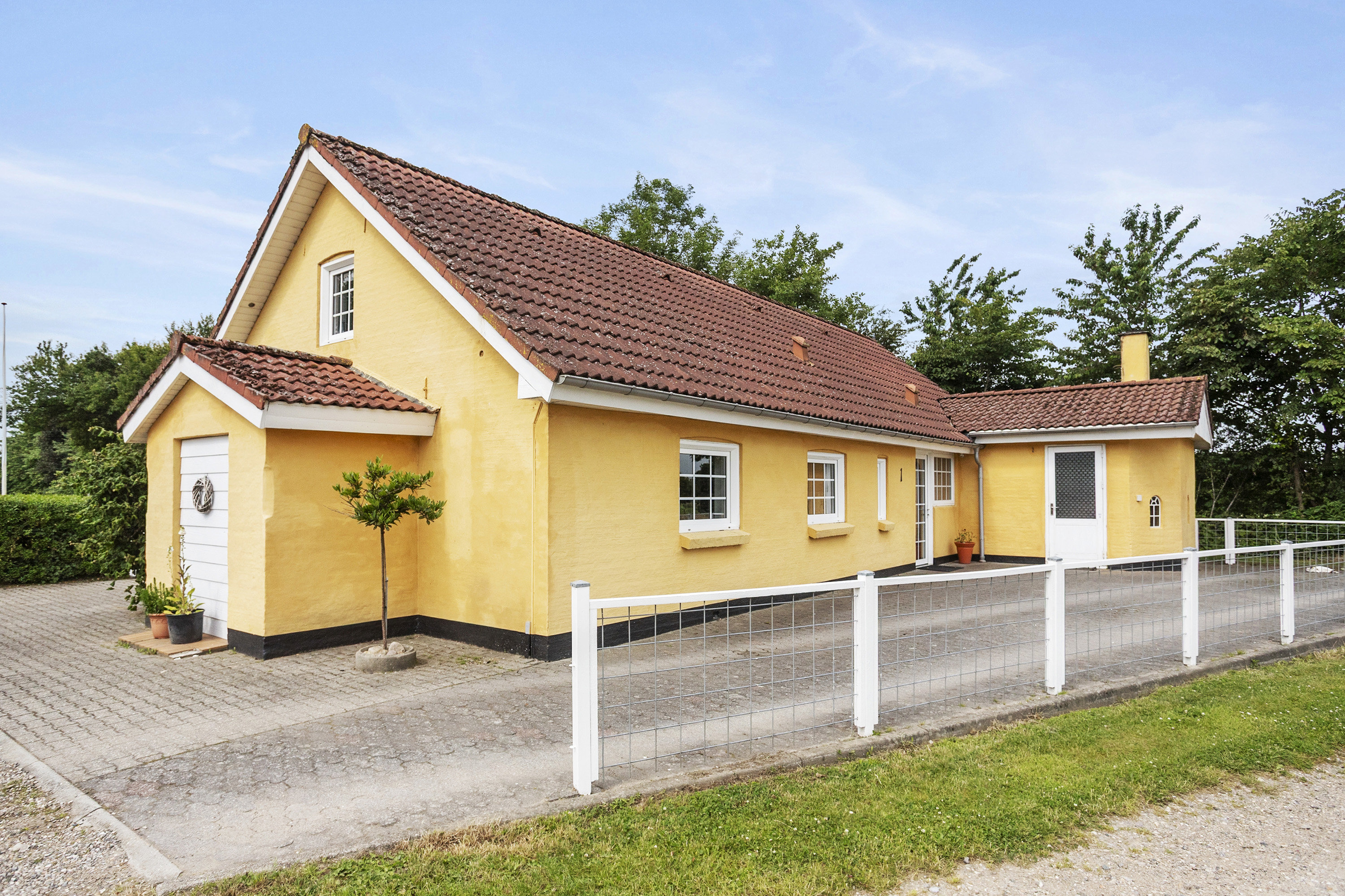 Fremhævet ejendommen billede i fuldskærmstilstand. Billede af Firringvej 1, Tuesbøl, 6650 Brørup