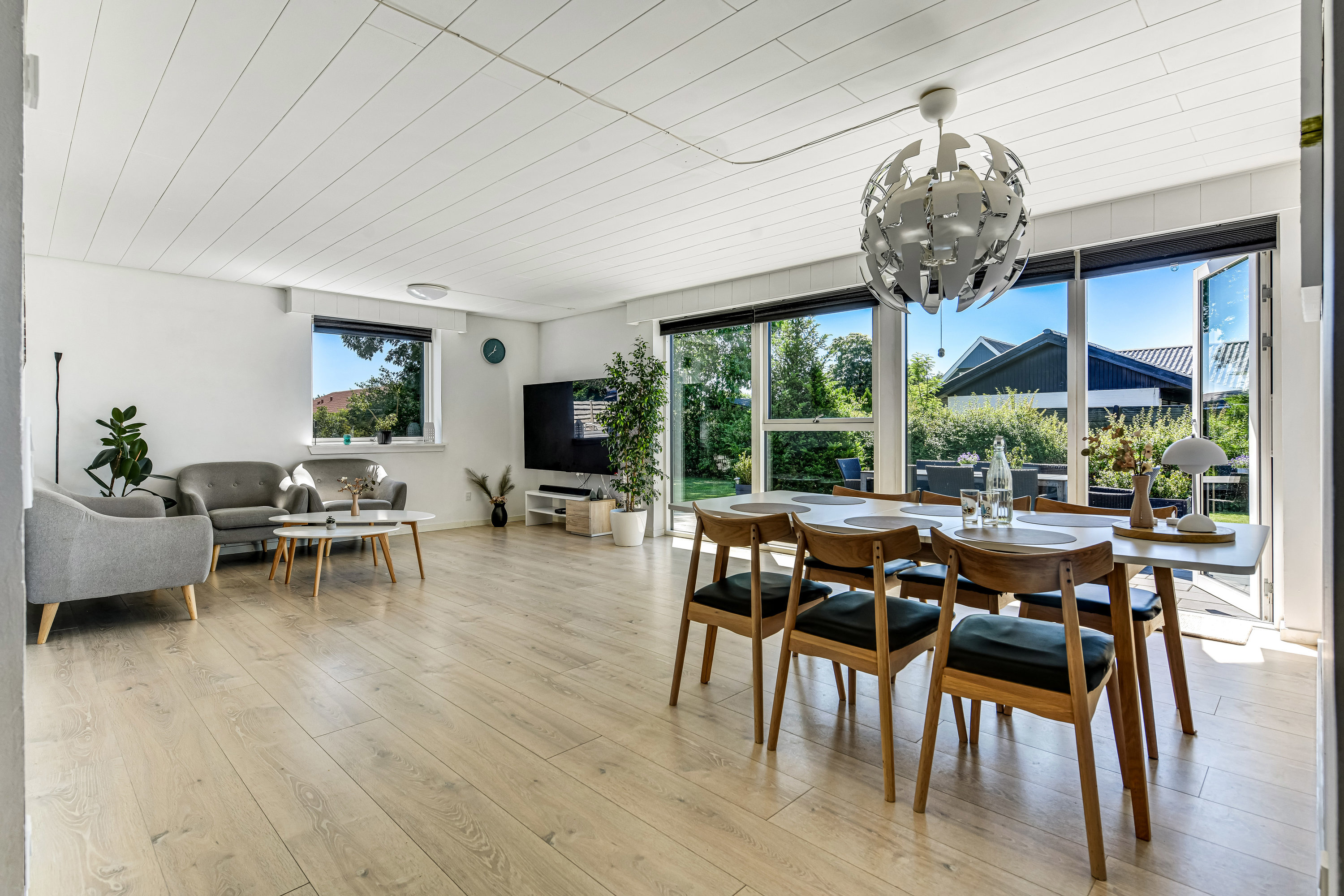 Fremhævet stue billede i fuldskærmstilstand. Billede af Fyrrevænget 314, 7190 Billund