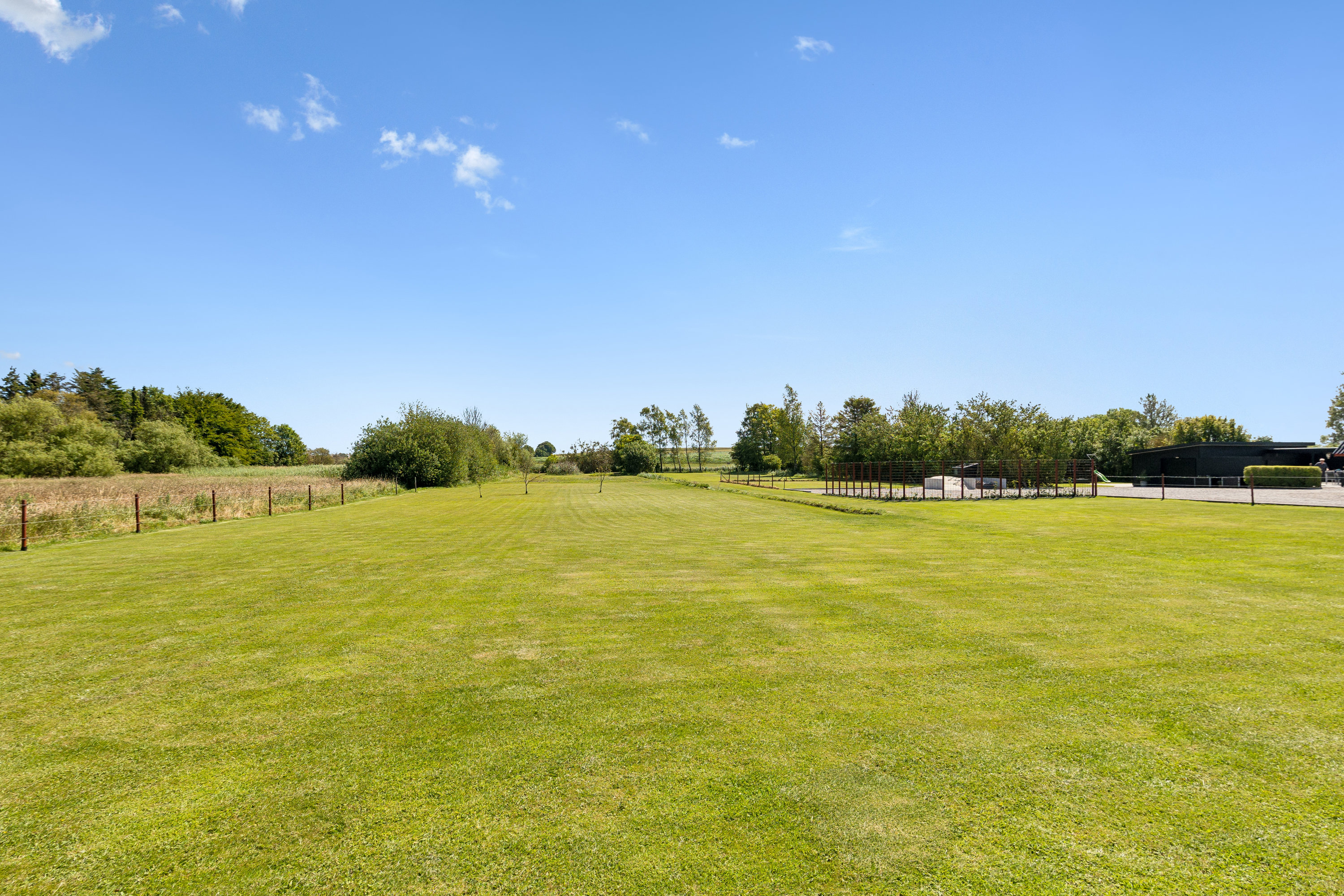 Fremhævet have billede i fuldskærmstilstand. Billede af Robstrupvej 5, Voldby, 8500 Grenaa