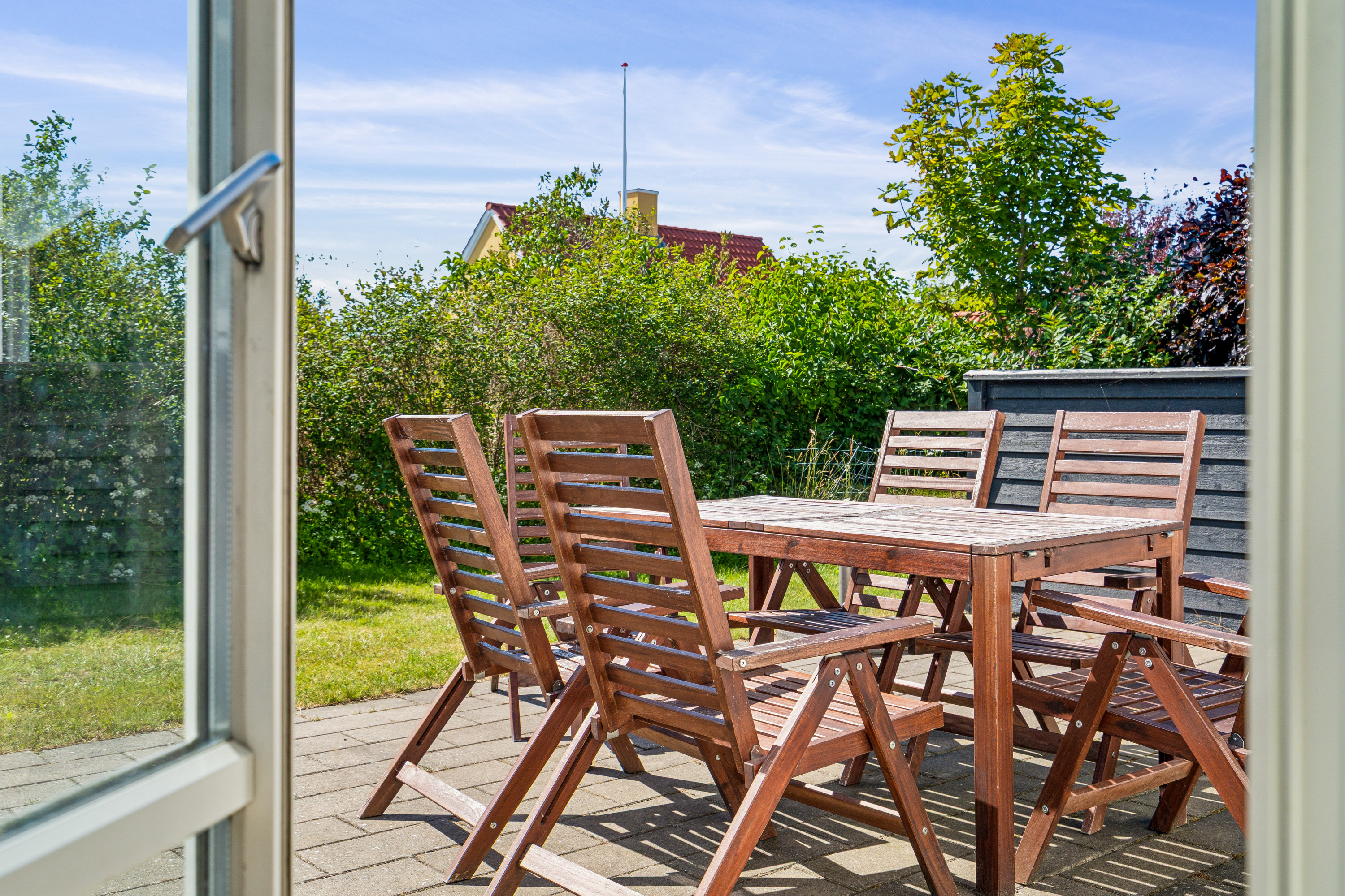 Fremhævet terrasse billede i fuldskærmstilstand. Billede af Tannisbugtvej 96C, Tversted, 9881 Bindslev