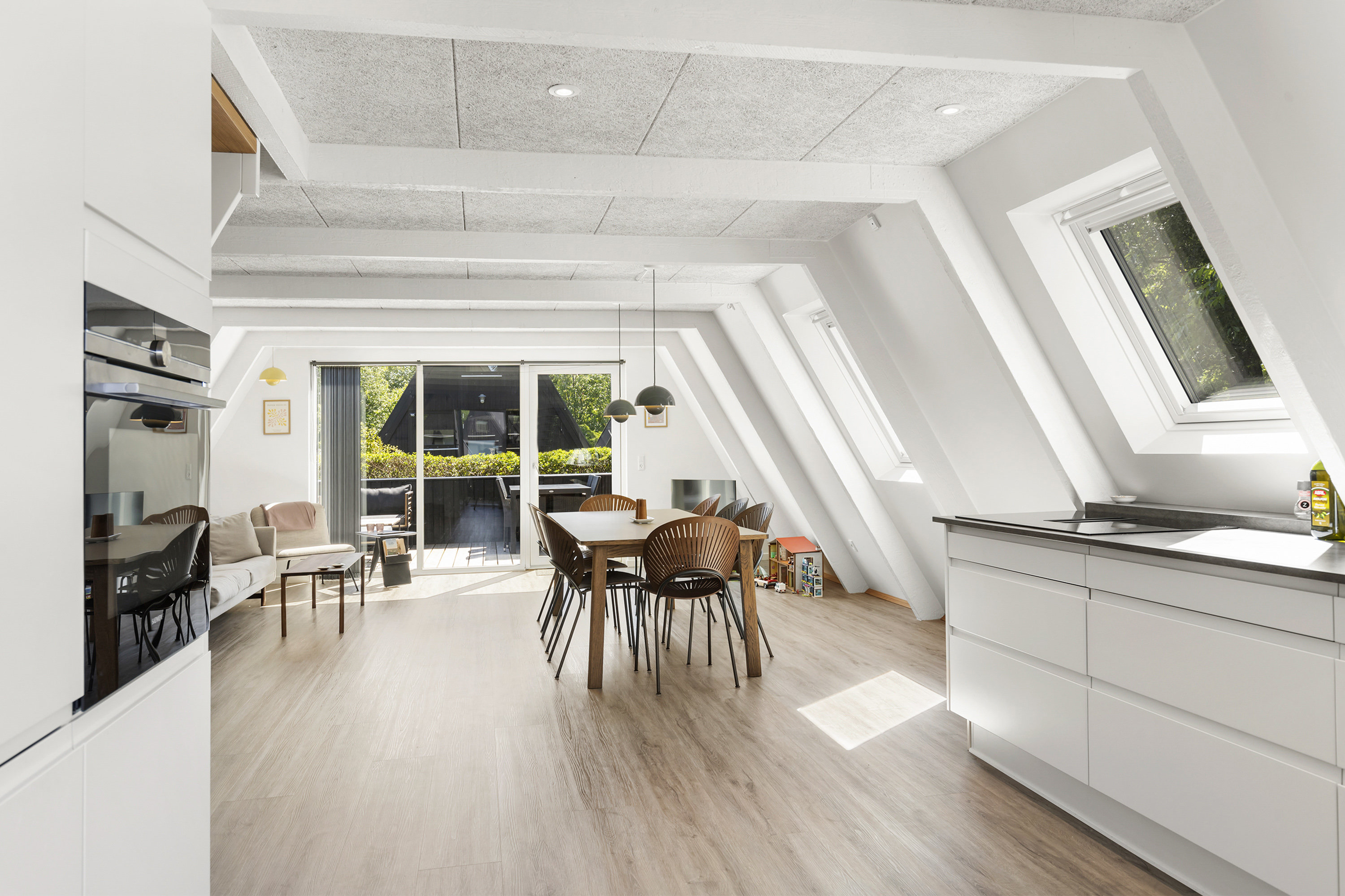 Fremhævet køkken alrum billede i fuldskærmstilstand. Billede af Golfsvinget 202, Gatten, 9640 Farsø