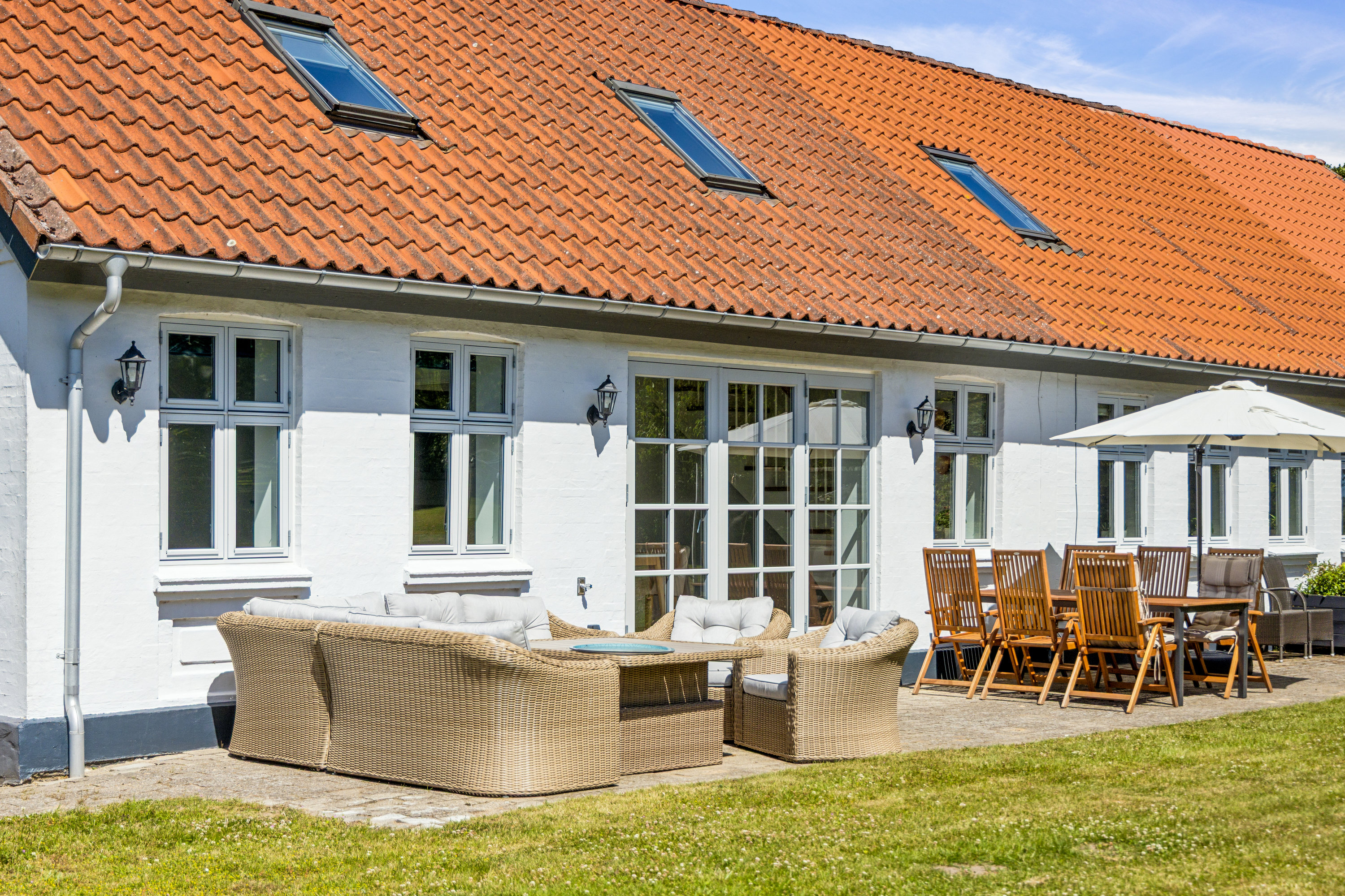 Fremhævet terrasse billede i fuldskærmstilstand. Billede af Vråvej 1A, 9510 Arden