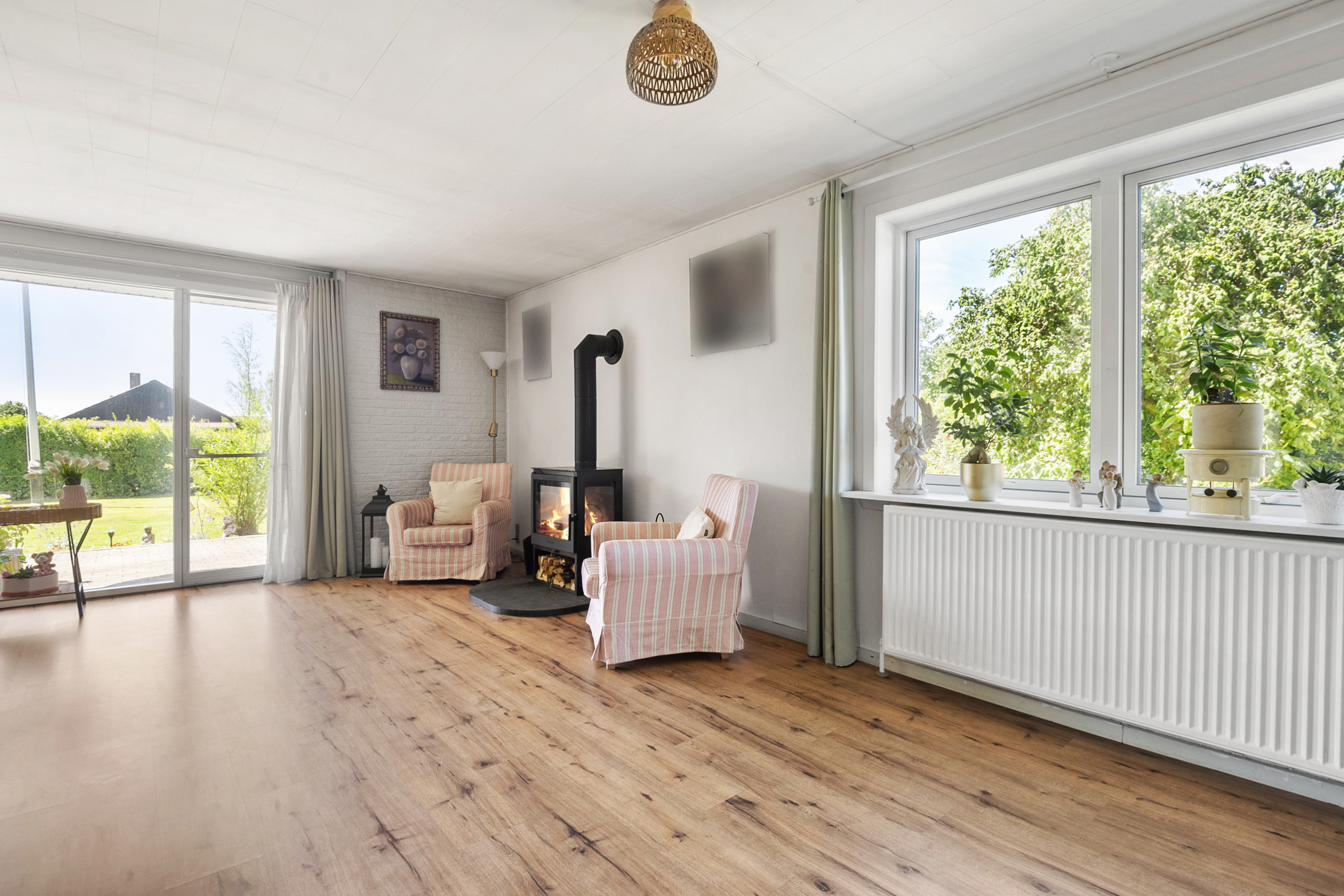 Fremhævet stue billede i fuldskærmstilstand. Billede af Hornelund 41, Horne, 6800 Varde