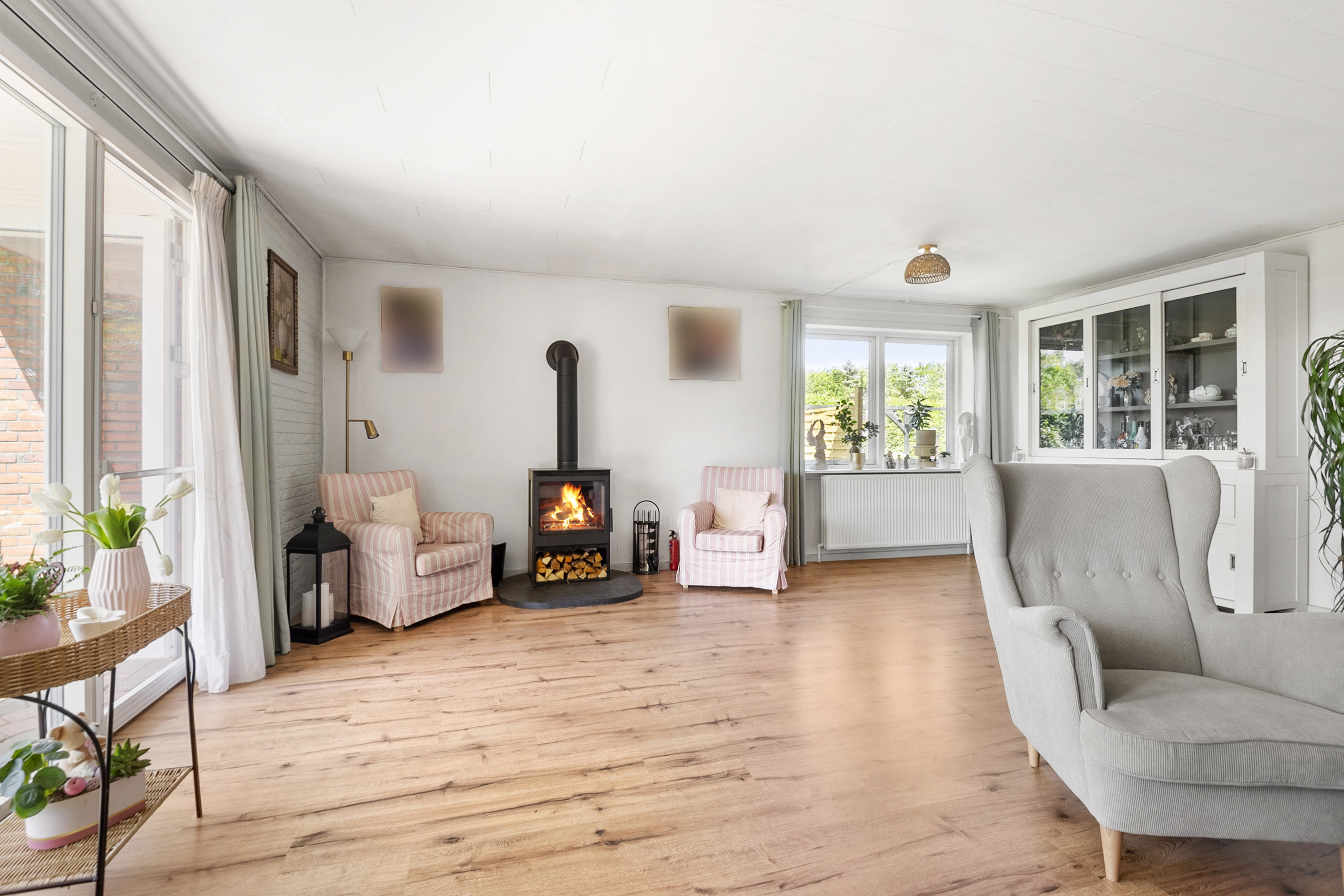 Fremhævet stue billede i fuldskærmstilstand. Billede af Hornelund 41, Horne, 6800 Varde