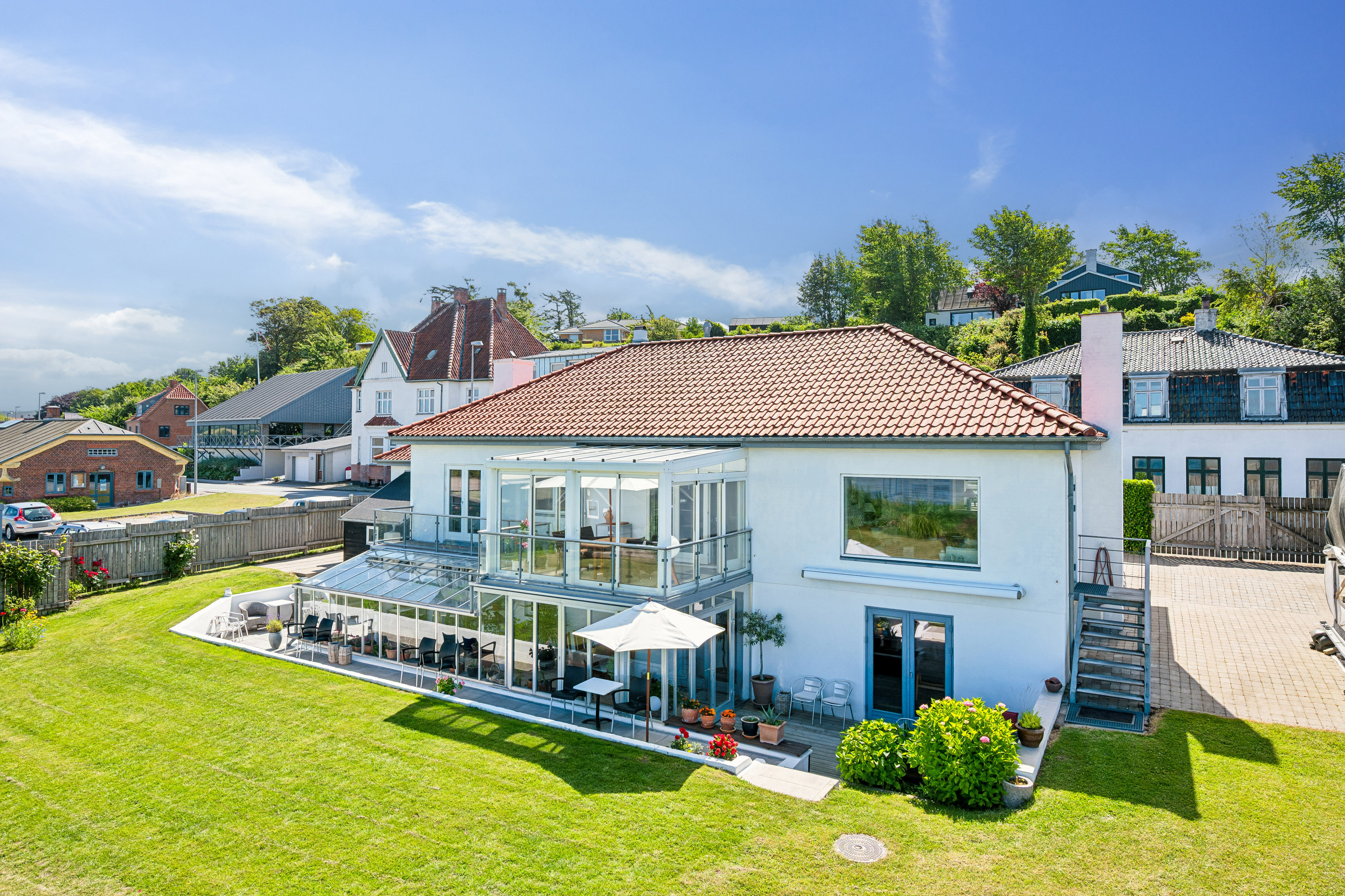 Fremhævet ejendom 1 billede i fuldskærmstilstand. Billede af Holmbjergvej 54, Knebelbro, 8420 Knebel