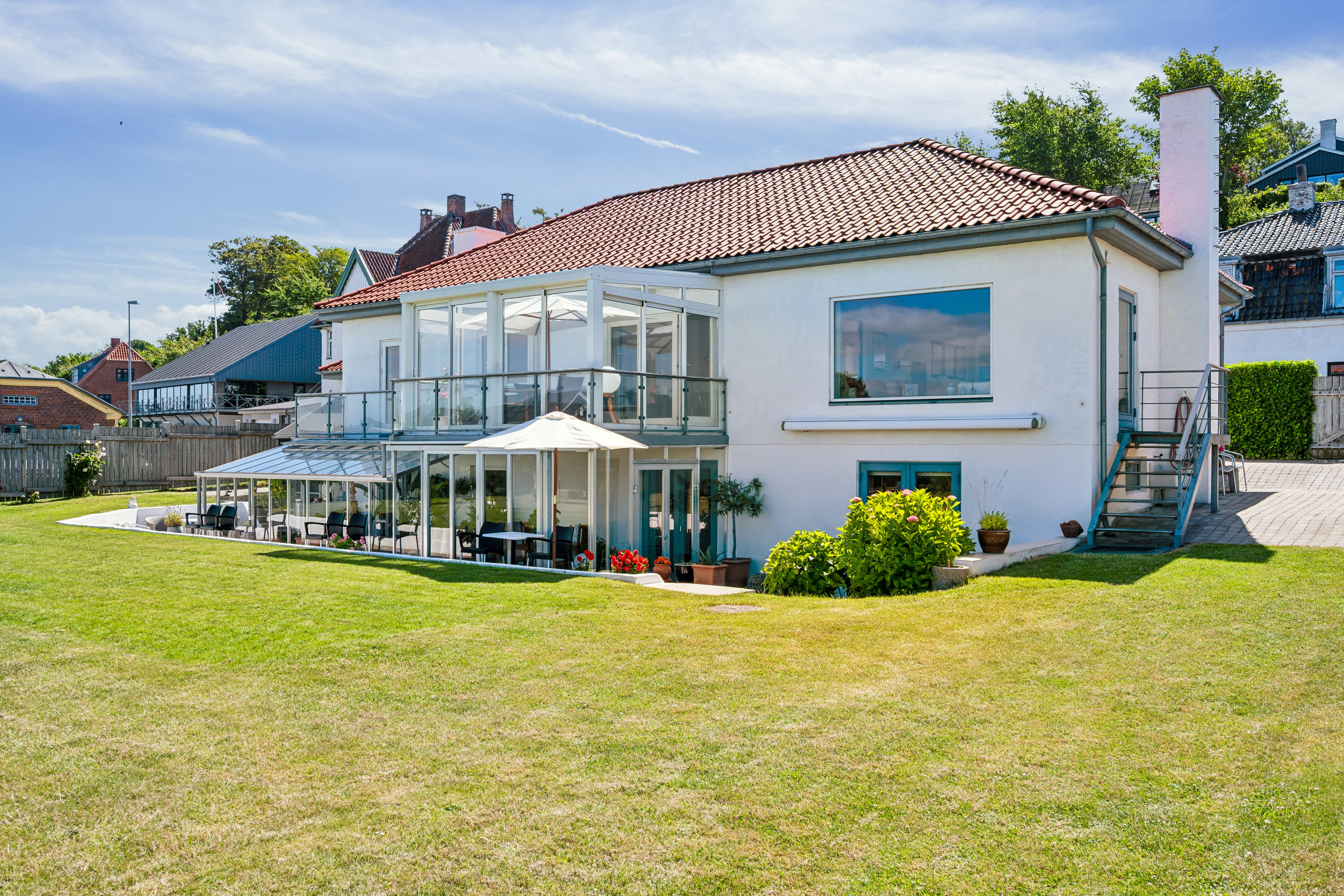 Fremhævet ejendom 1 billede i fuldskærmstilstand. Billede af Holmbjergvej 54, Knebelbro, 8420 Knebel