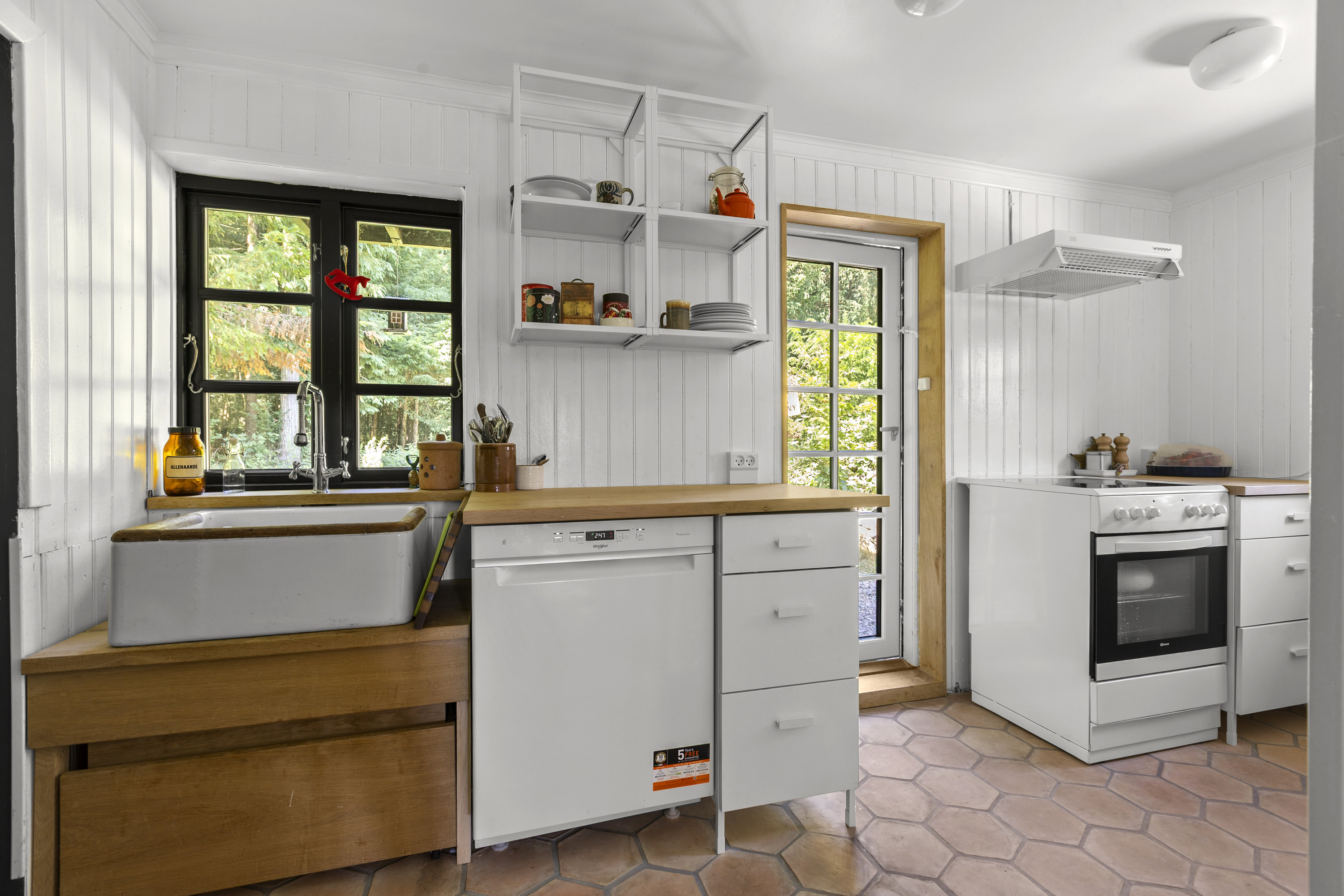 Fremhævet køkken billede i fuldskærmstilstand. Billede af Nordskovvej 13, Tygestrup, 4180 Sorø