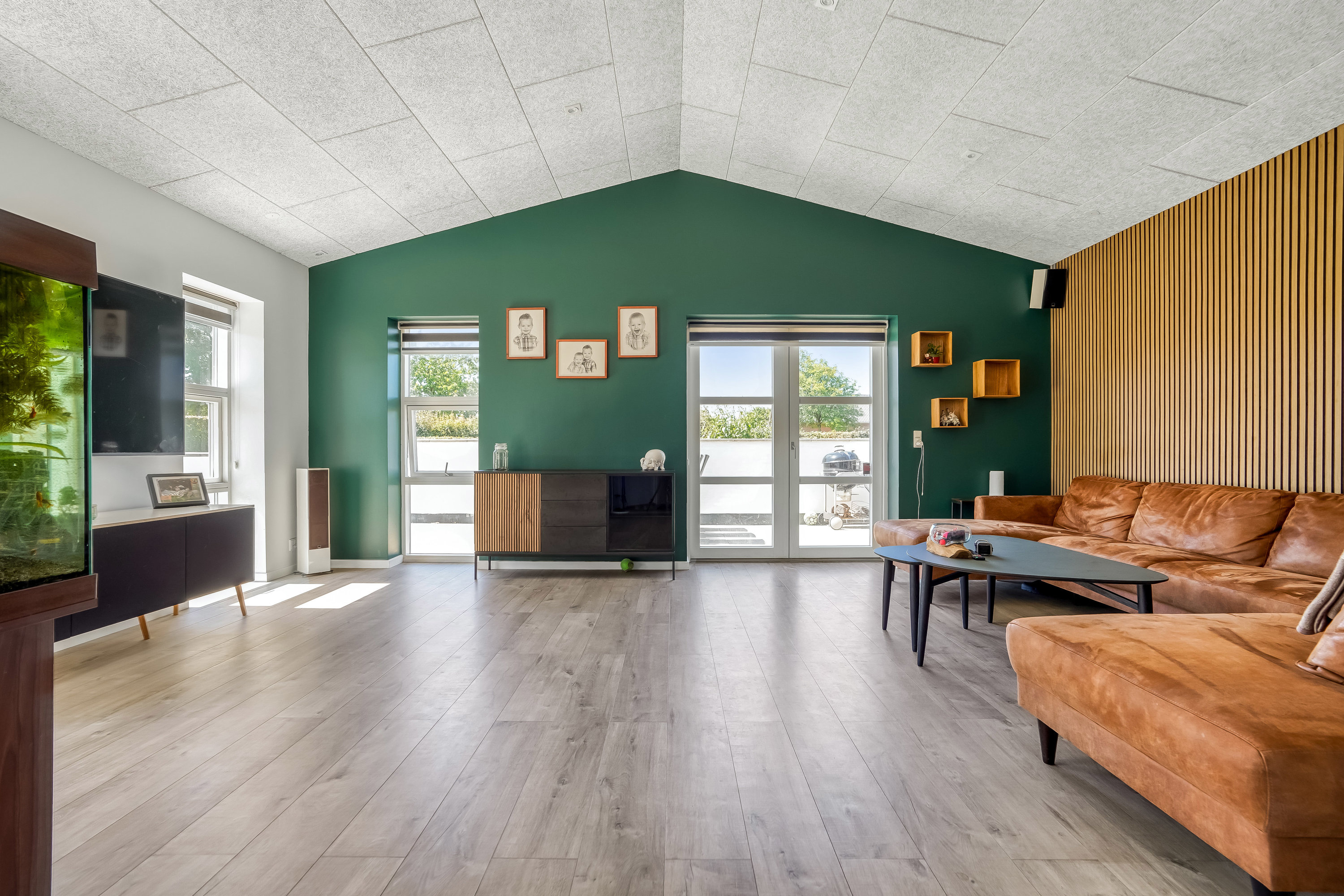 Fremhævet stue billede i fuldskærmstilstand. Billede af Brøndshøjvej 4, 8740 Brædstrup