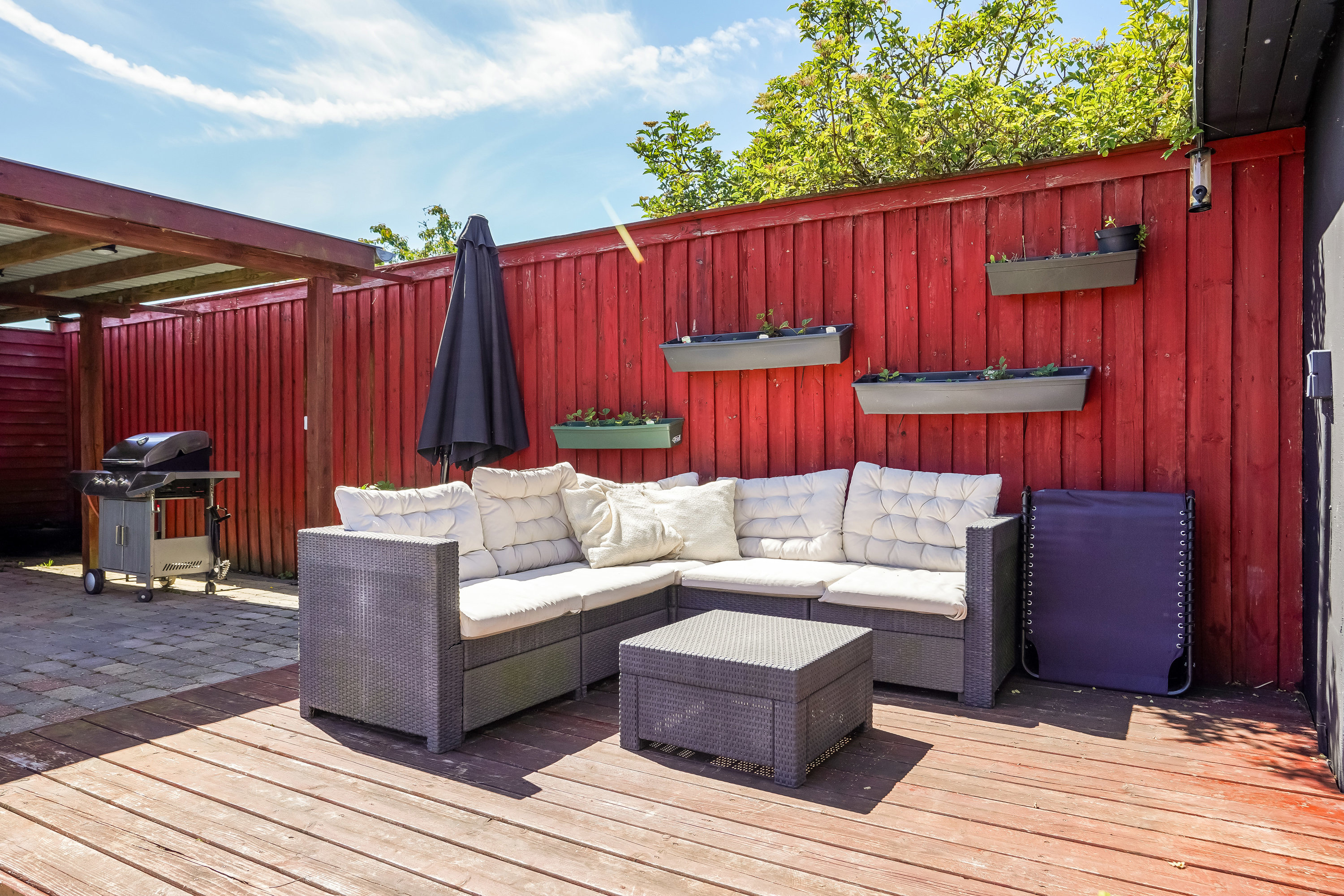 Fremhævet terrasse billede i fuldskærmstilstand. Billede af Sydtoften 1, 7160 Tørring