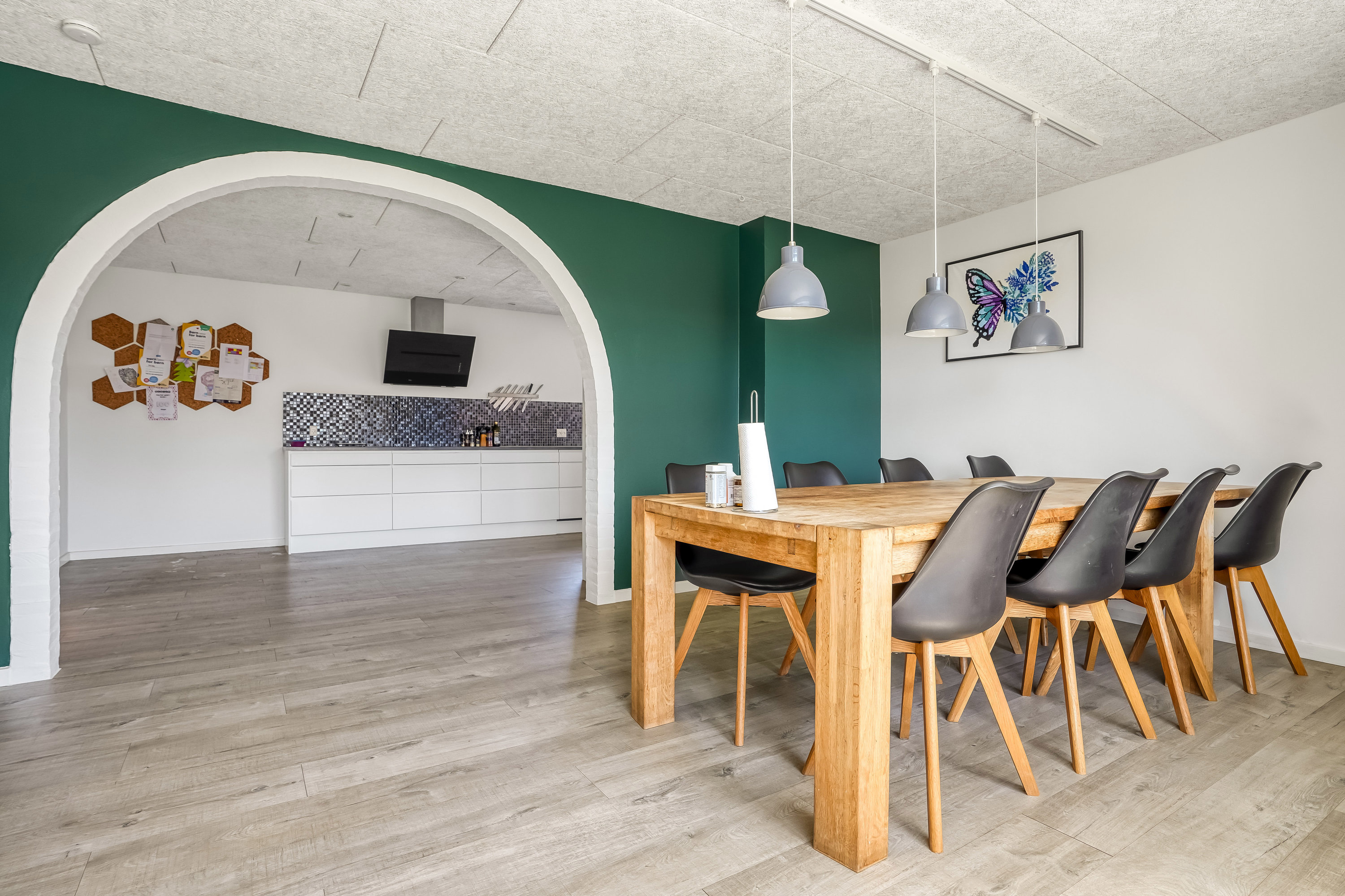 Fremhævet stue billede i fuldskærmstilstand. Billede af Brøndshøjvej 4, 8740 Brædstrup