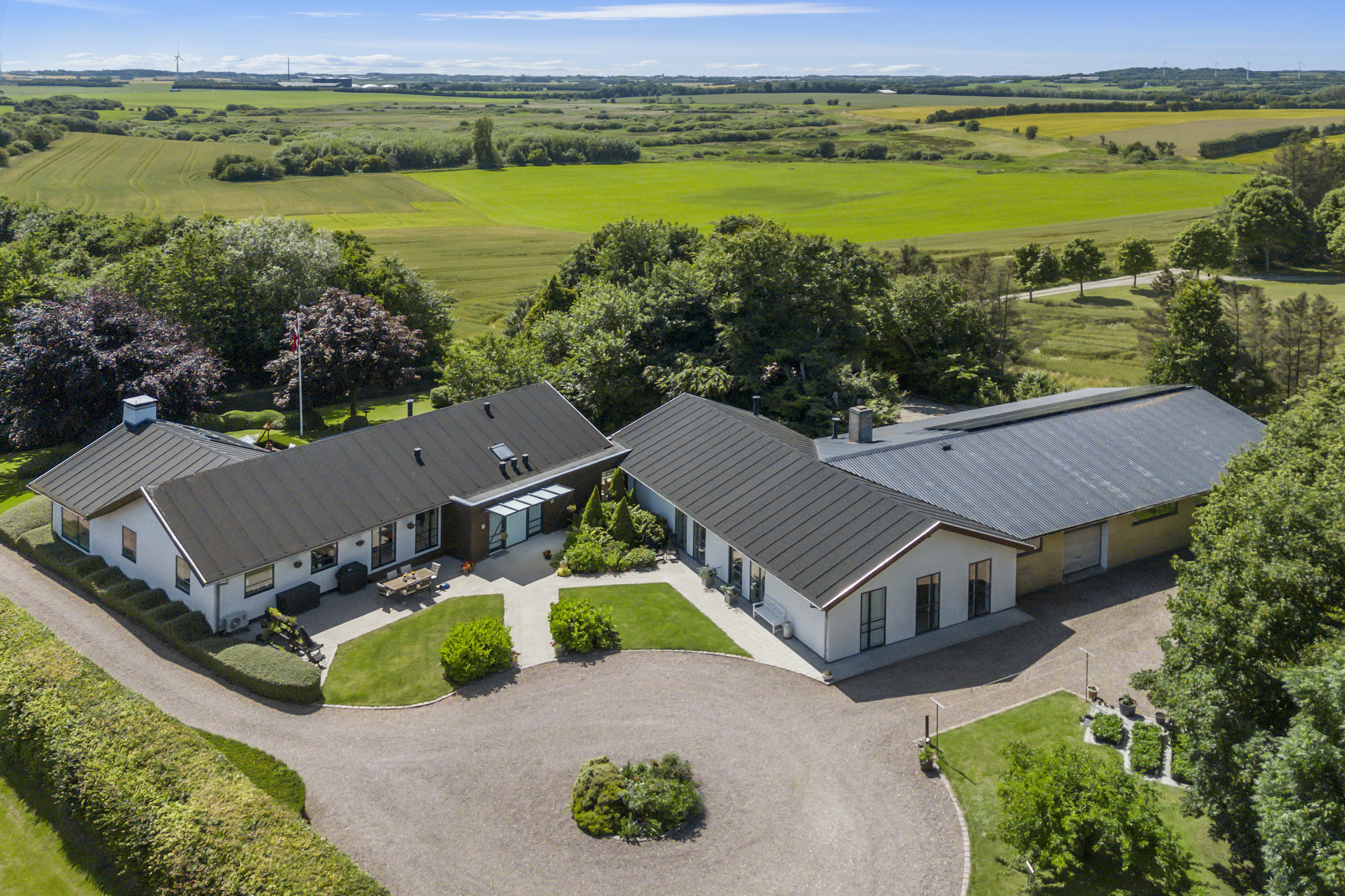 Miniaturebillede 1: luftfoto. Billede af Gamborgvej 8, Havbro, 9600 Aars