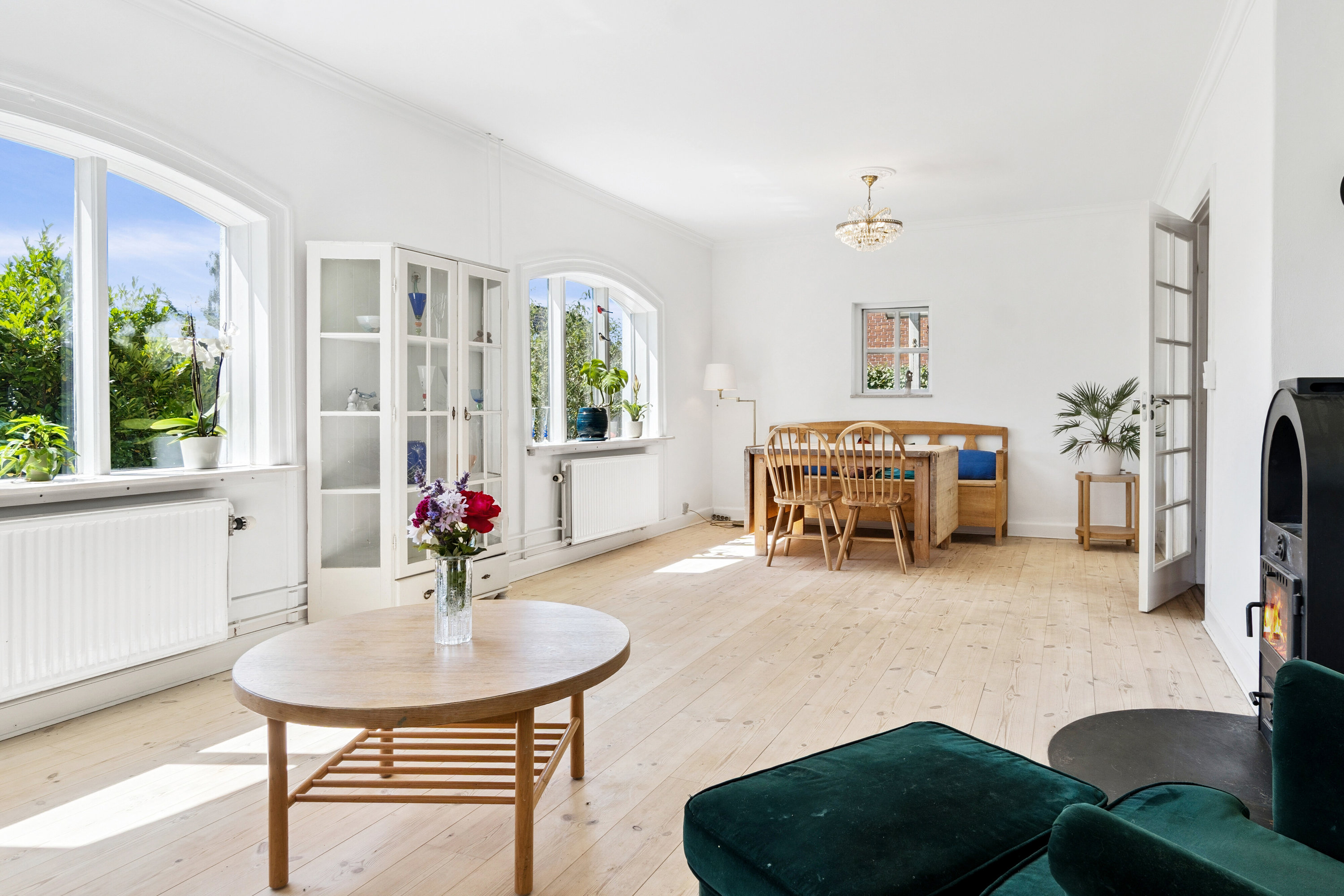 Miniaturebillede 2: stue. Billede af Risbjerggårds Alle 13, 2650 Hvidovre