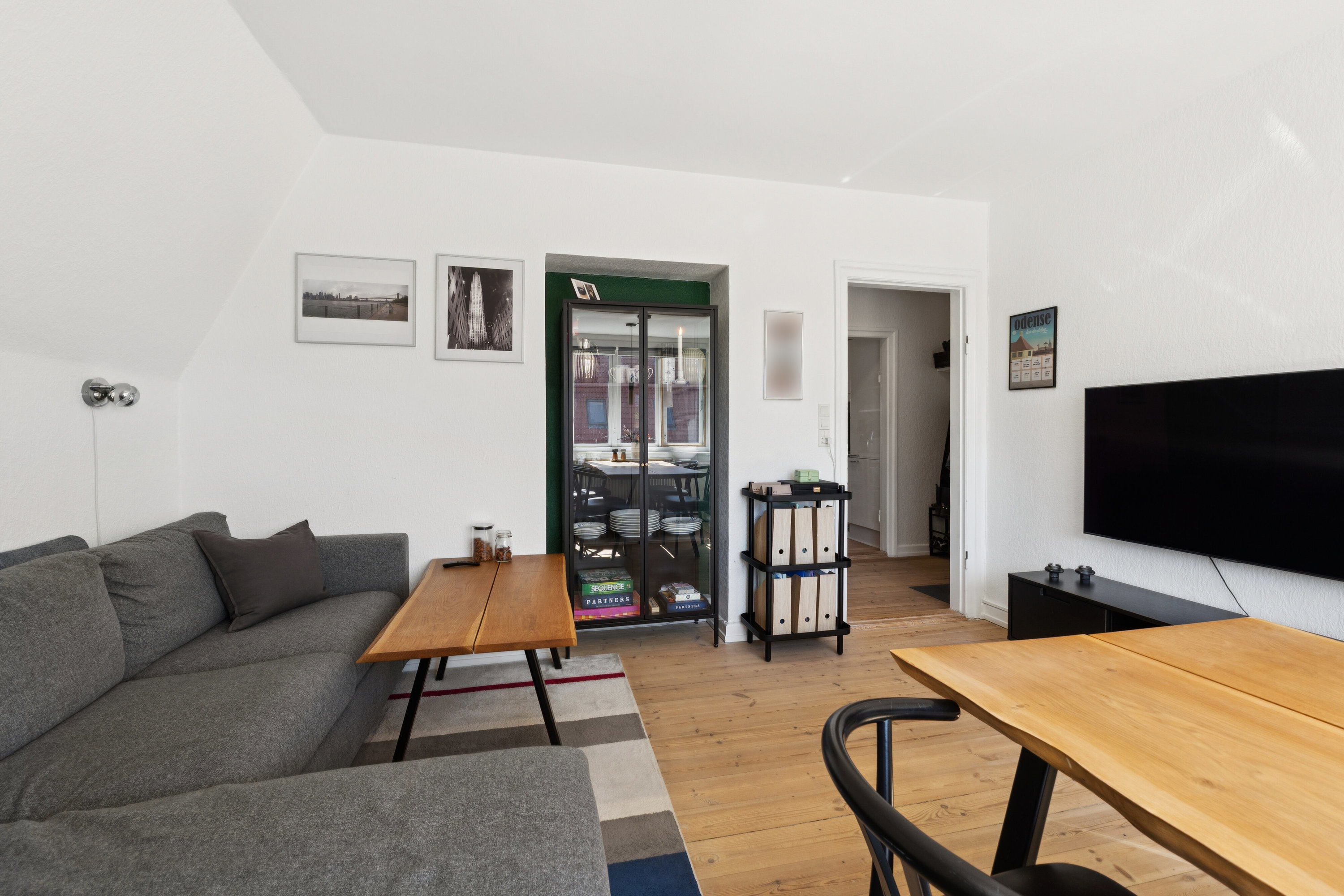 Fremhævet stue billede i fuldskærmstilstand. Billede af Holmehusvej 70, 2. tv., 5000 Odense C