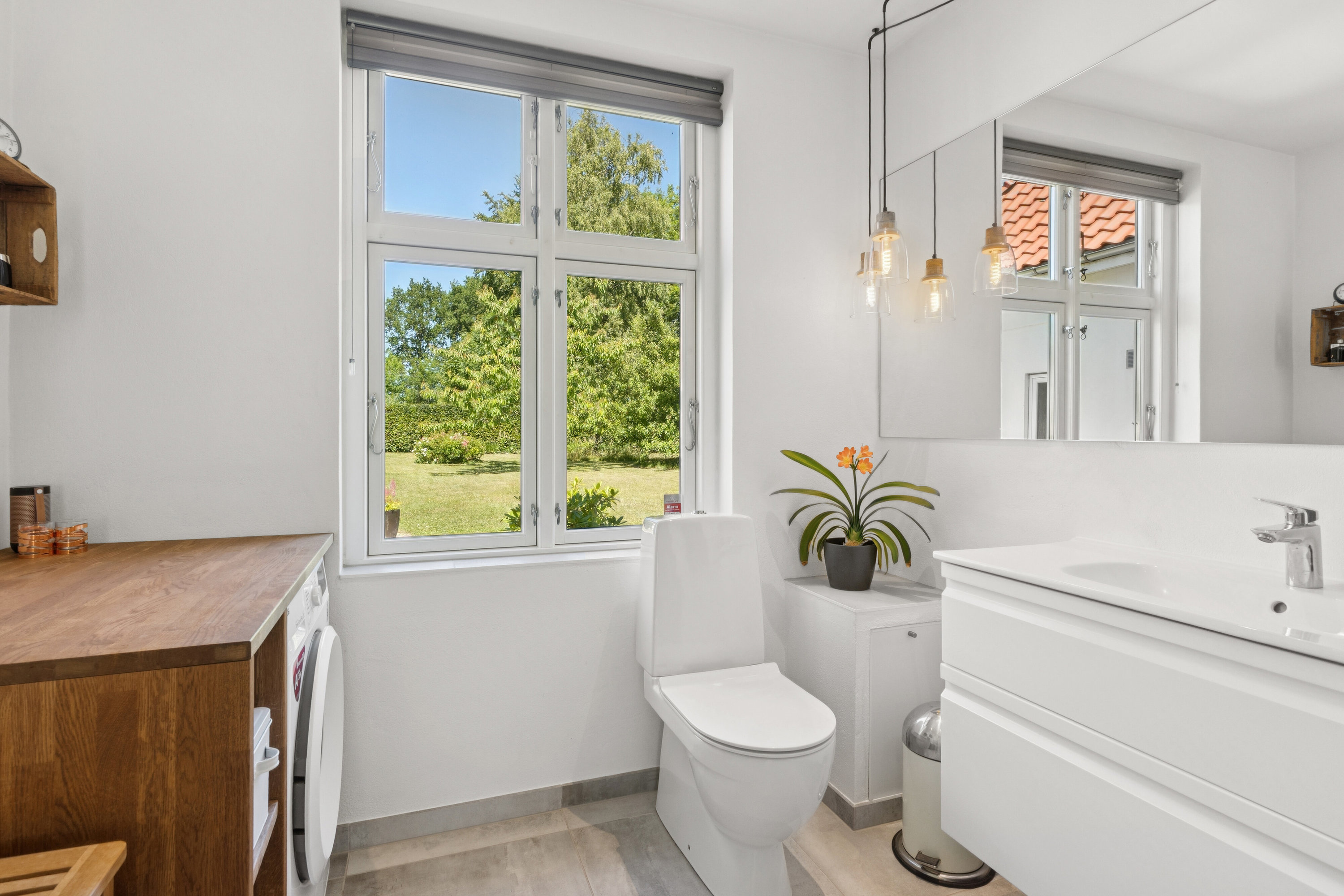 Fremhævet badeværelse billede i fuldskærmstilstand. Billede af Førslev Kirkestræde 10E, Førslev, 4690 Haslev