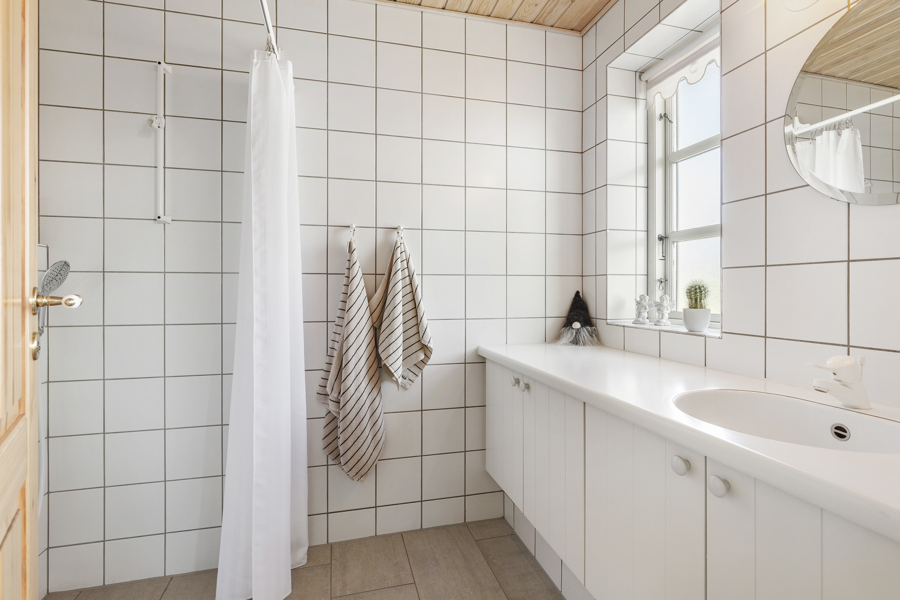 Fremhævet badeværelse billede i fuldskærmstilstand. Billede af Nyboesvej 23, V Hornum, 9640 Farsø