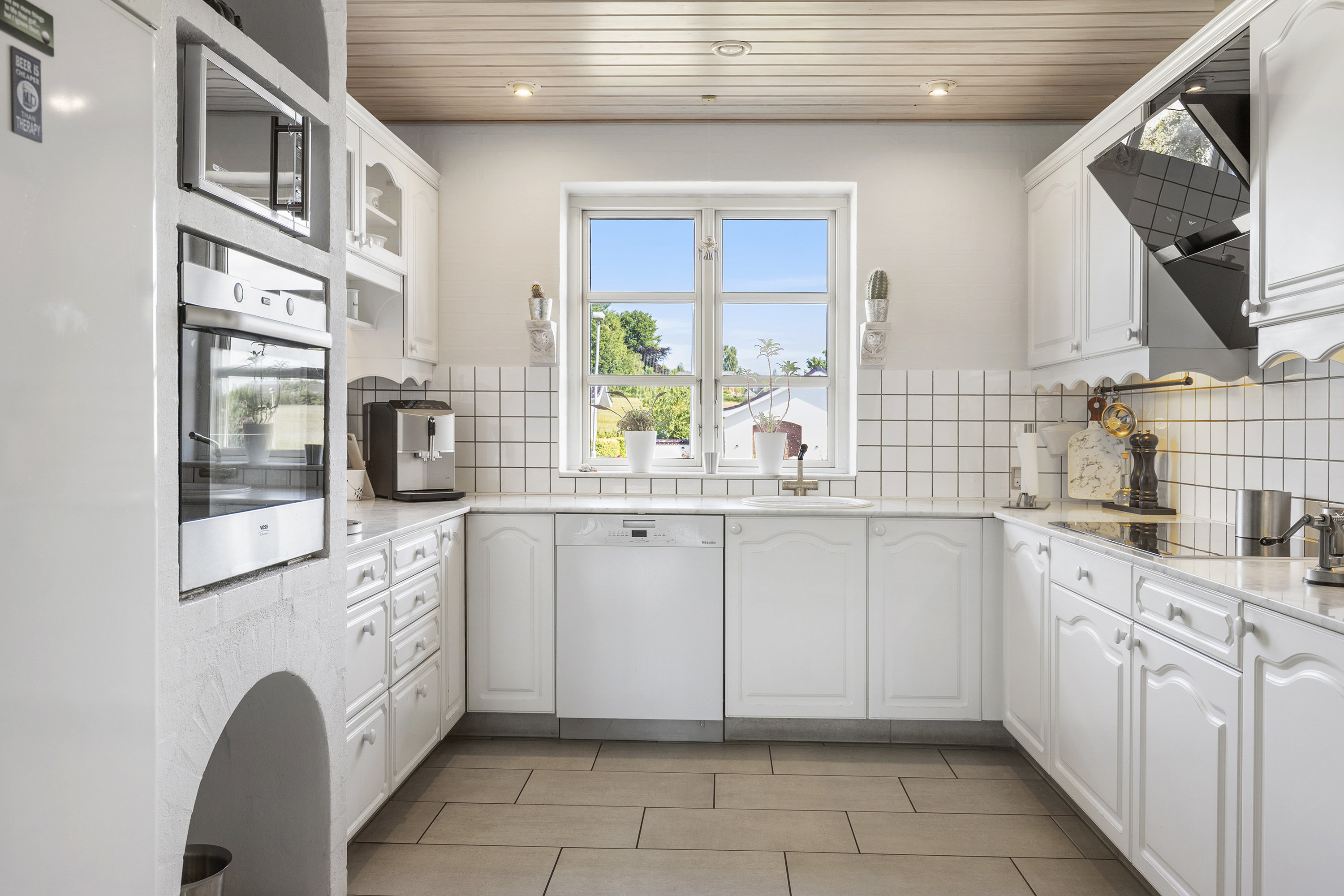 Fremhævet køkken billede i fuldskærmstilstand. Billede af Nyboesvej 23, V Hornum, 9640 Farsø