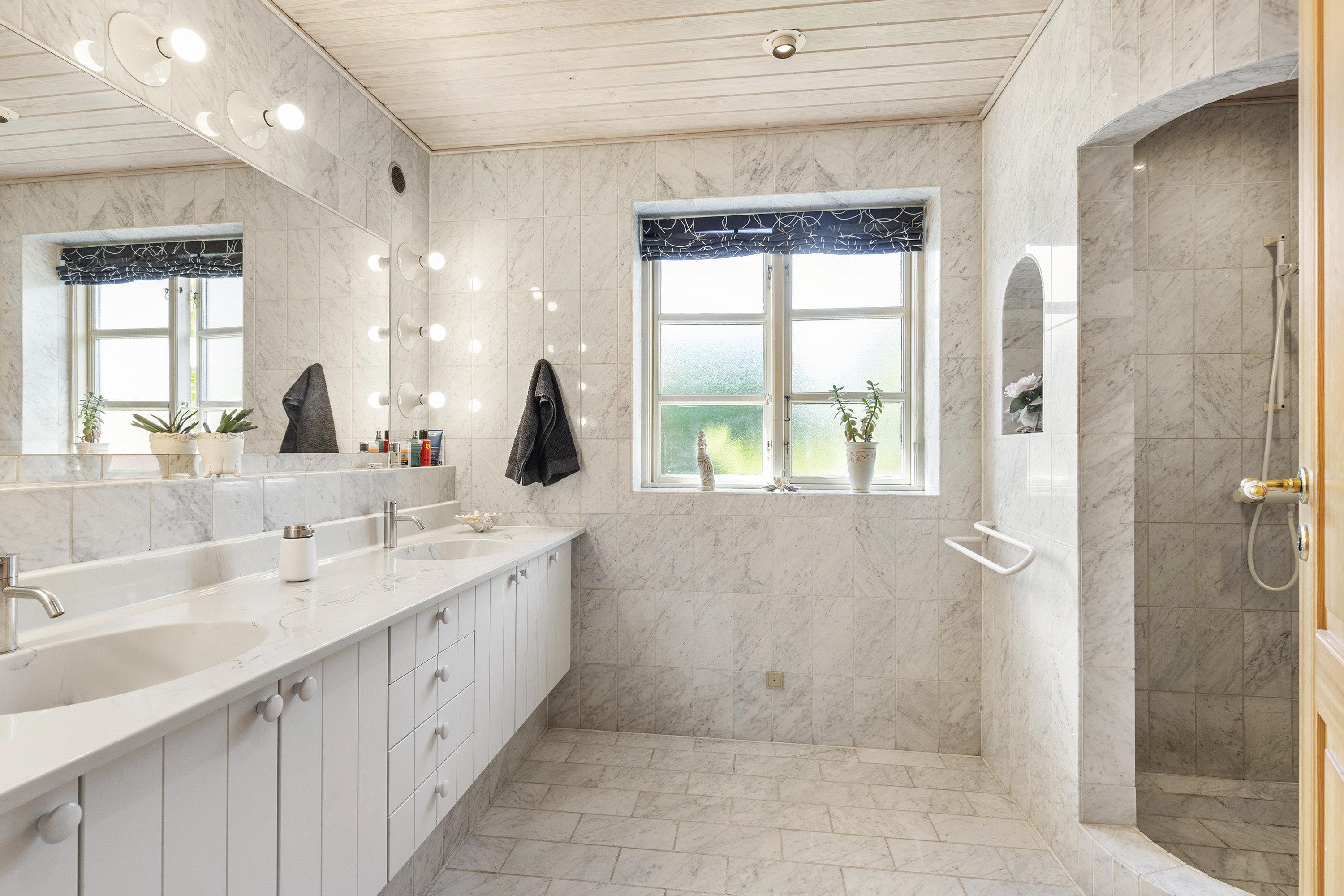 Fremhævet badeværelse billede i fuldskærmstilstand. Billede af Nyboesvej 23, V Hornum, 9640 Farsø