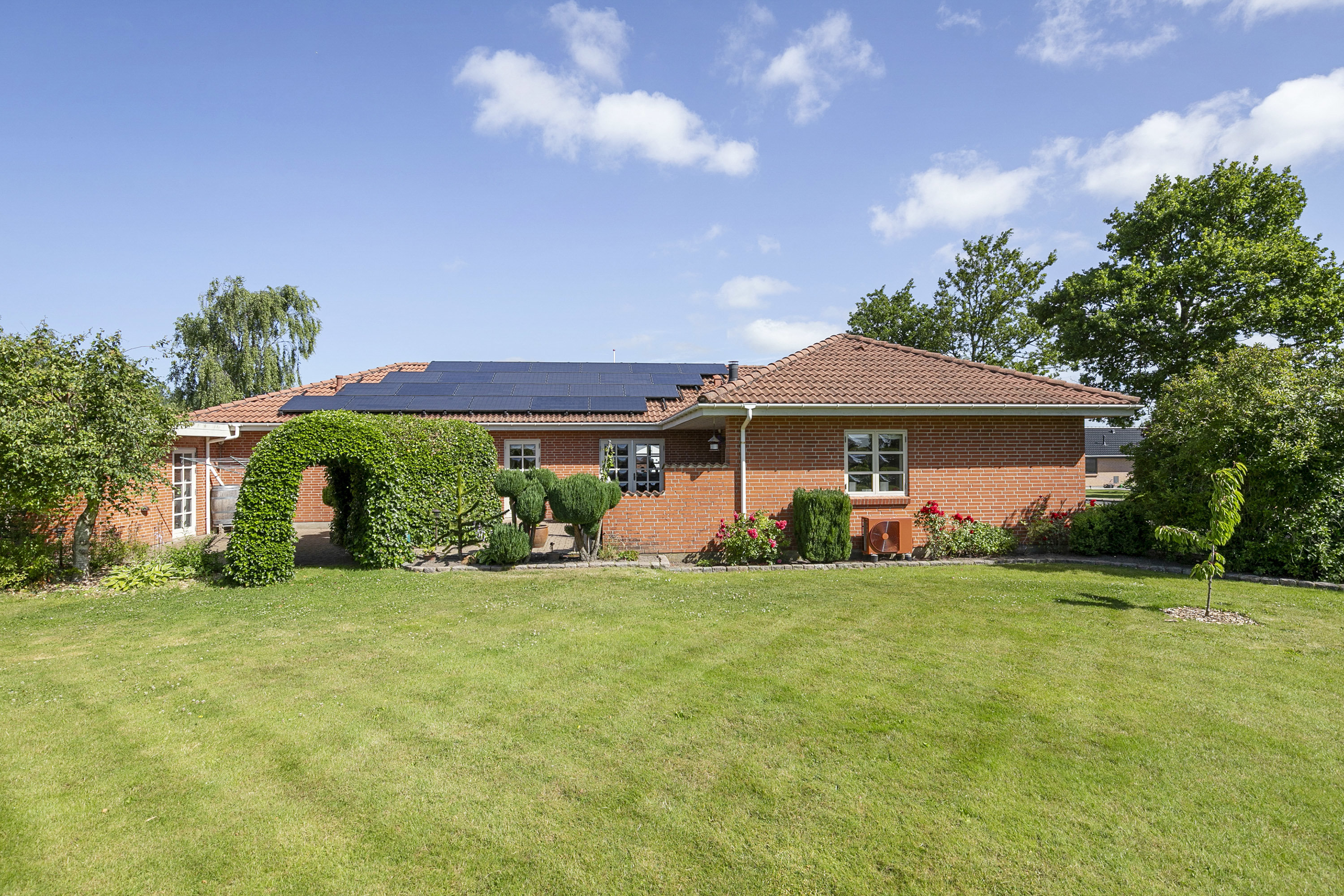 Fremhævet ejendommen billede i fuldskærmstilstand. Billede af Nyboesvej 23, V Hornum, 9640 Farsø