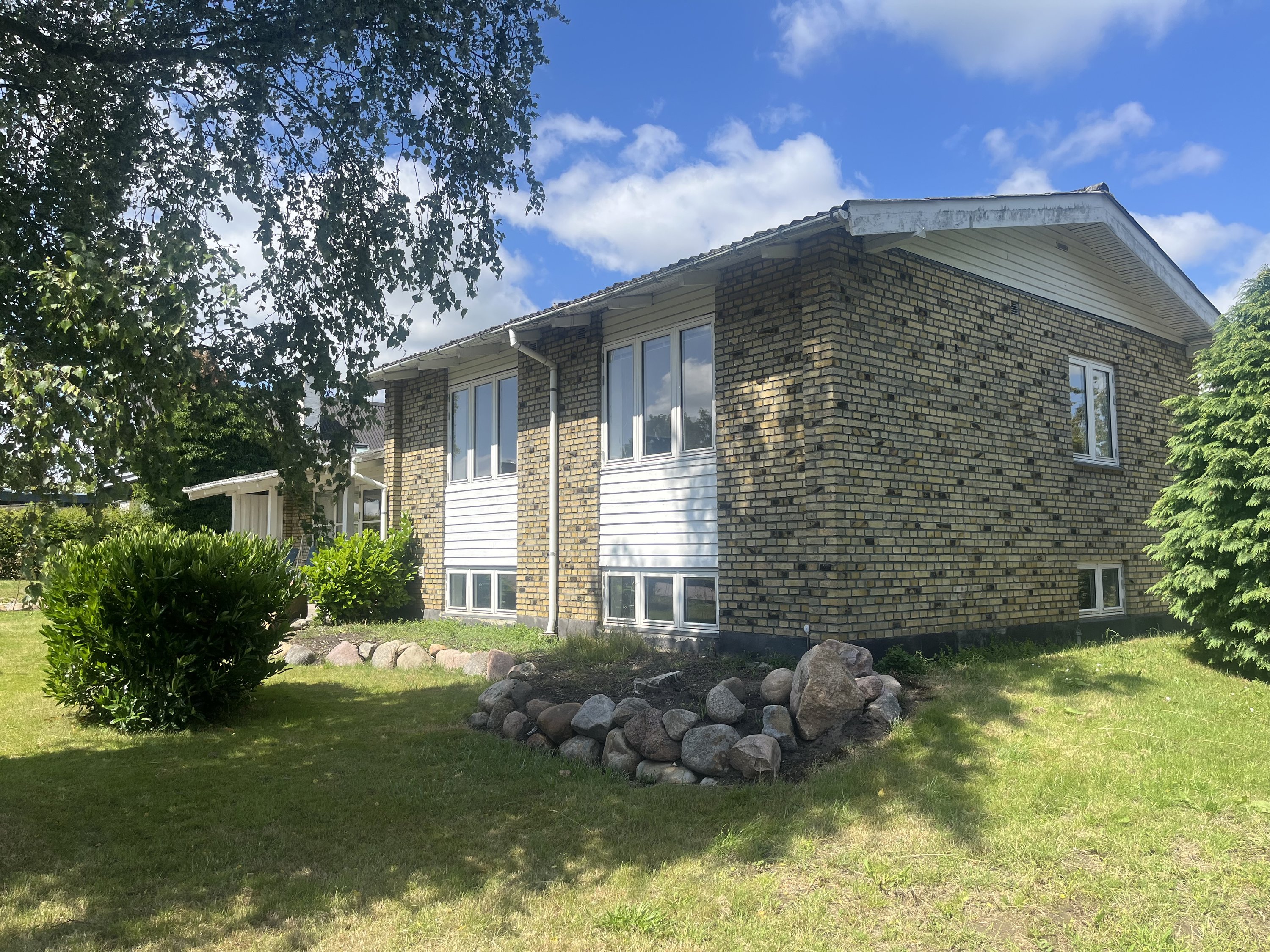 Fremhævet  billede i fuldskærmstilstand. Billede af Alrøvej 10, Falling, 8300 Odder