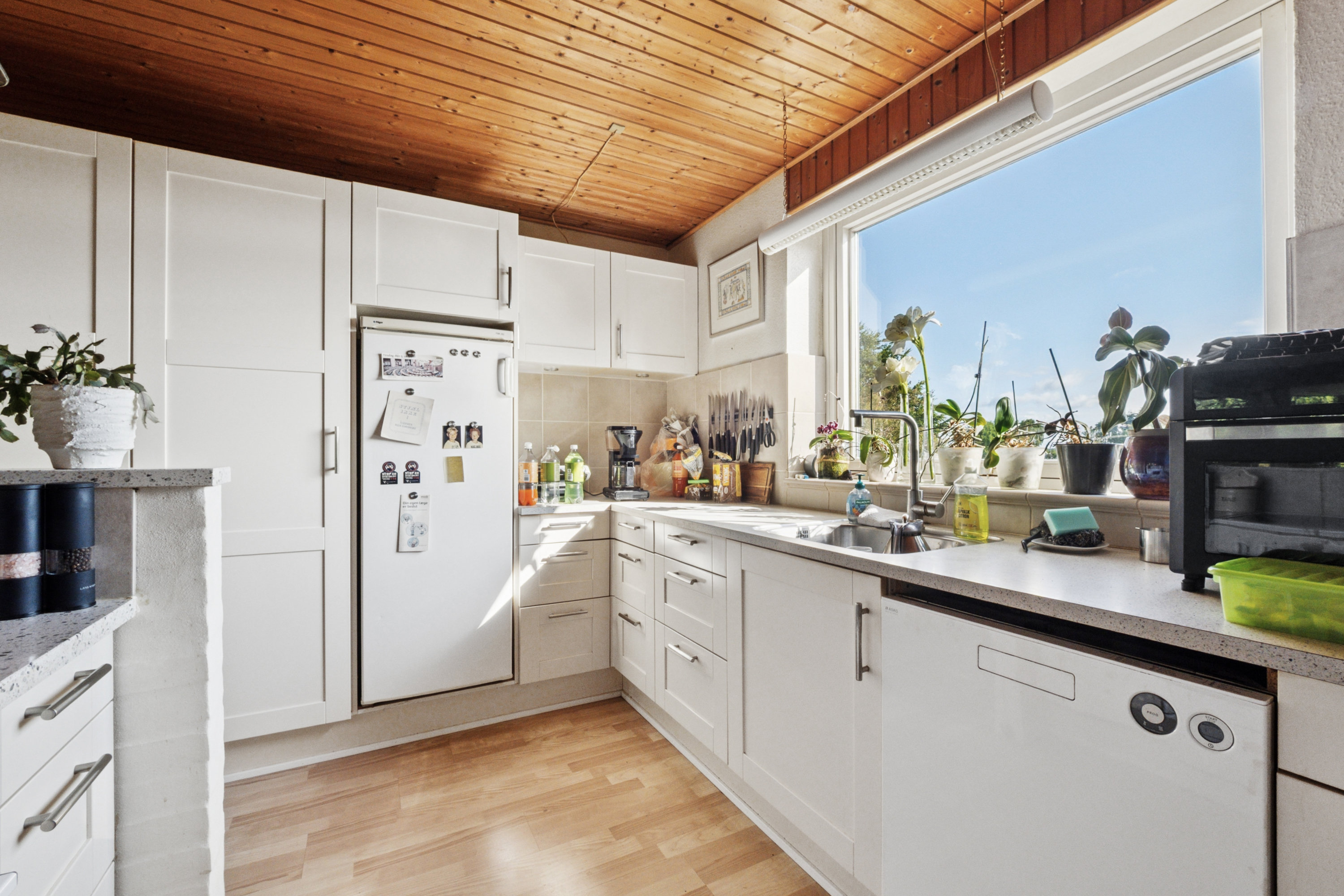 Fremhævet køkken billede i fuldskærmstilstand. Billede af Liljevej 23, 7850 Stoholm Jyll