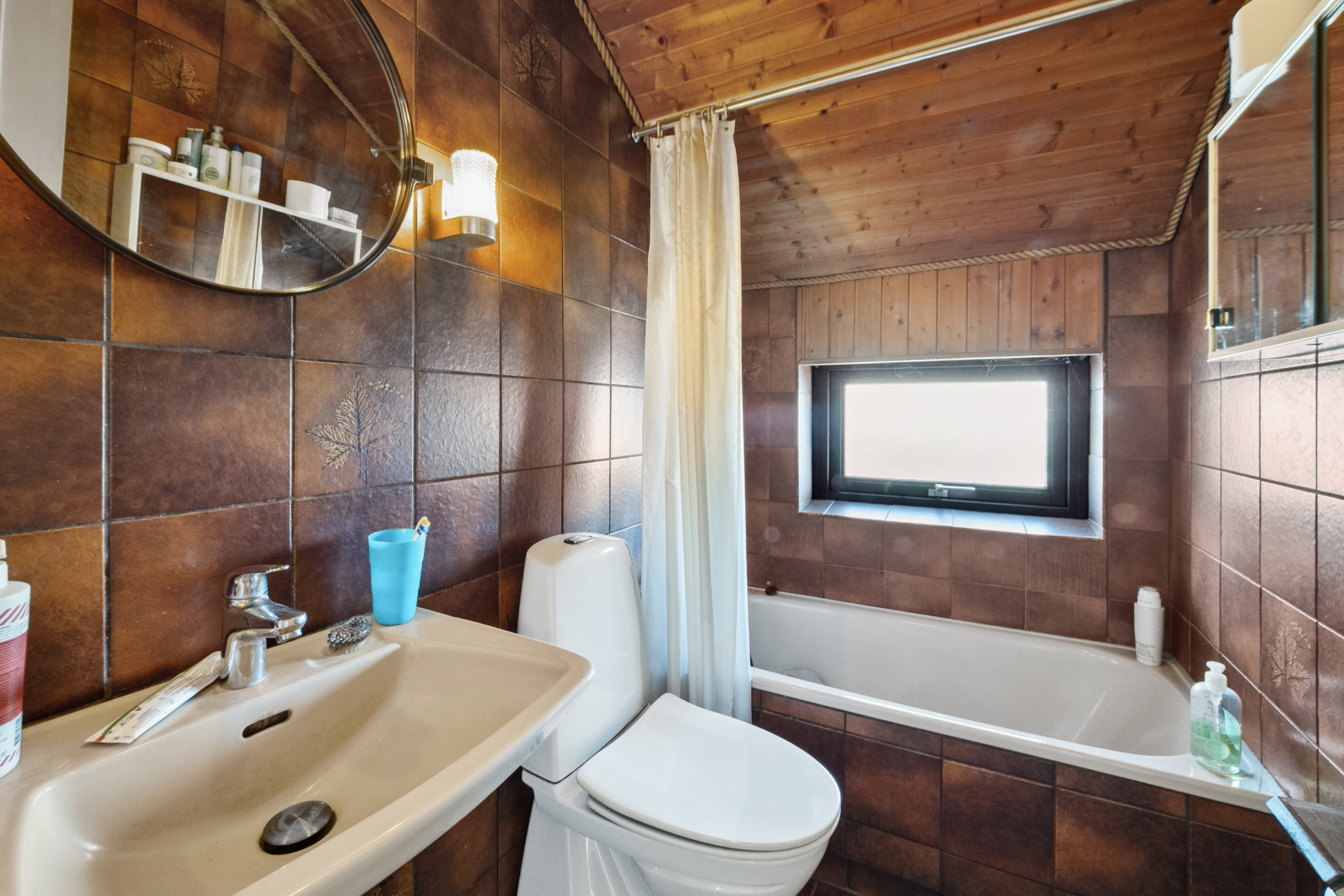 Fremhævet badeværelse billede i fuldskærmstilstand. Billede af Liljevej 23, 7850 Stoholm Jyll