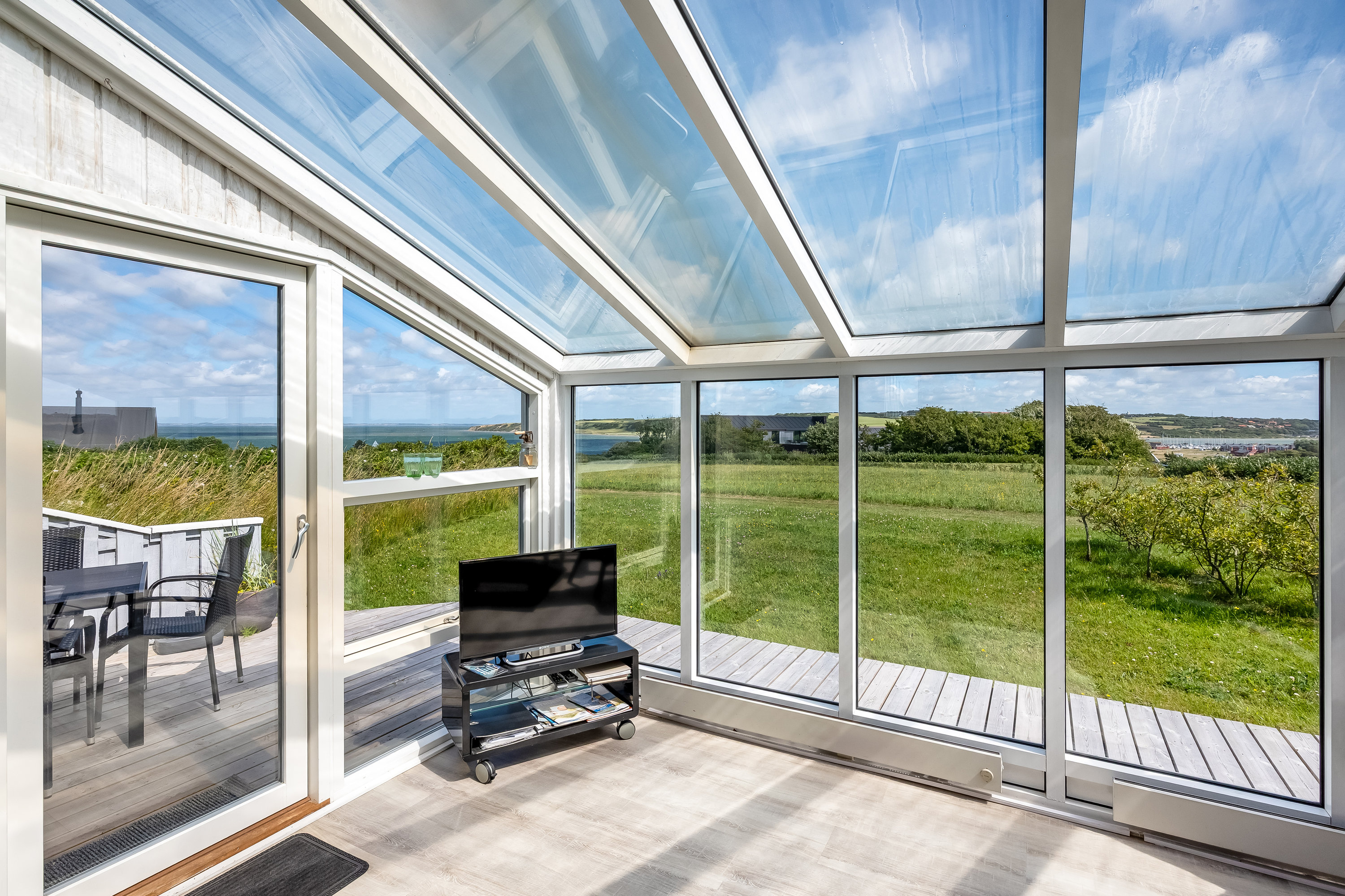 Fremhævet stue billede i fuldskærmstilstand. Billede af Gyvelvej 8, Tørring, 7620 Lemvig