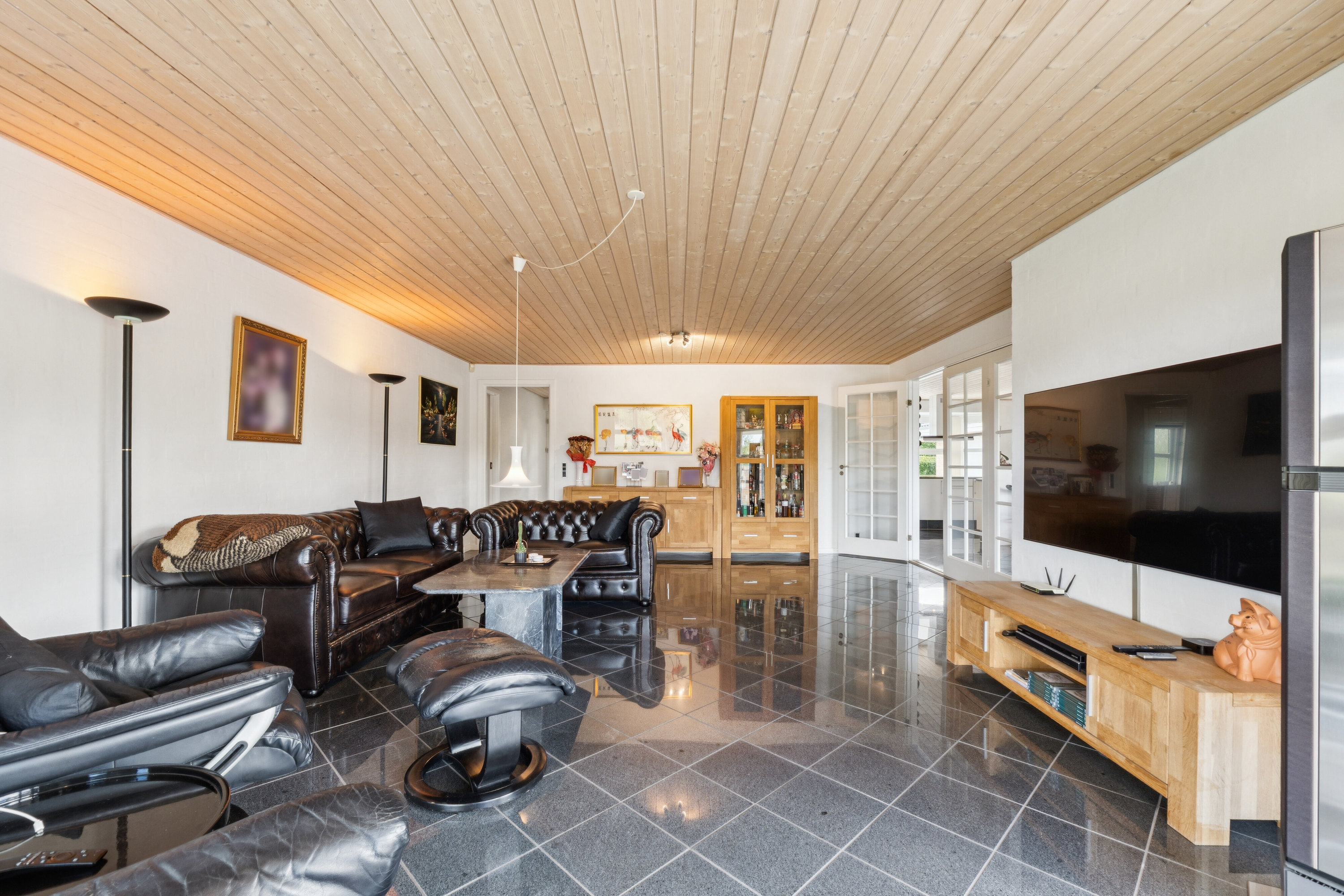 Fremhævet stue billede i fuldskærmstilstand. Billede af Bakkegårds Allé 71, 5550 Langeskov