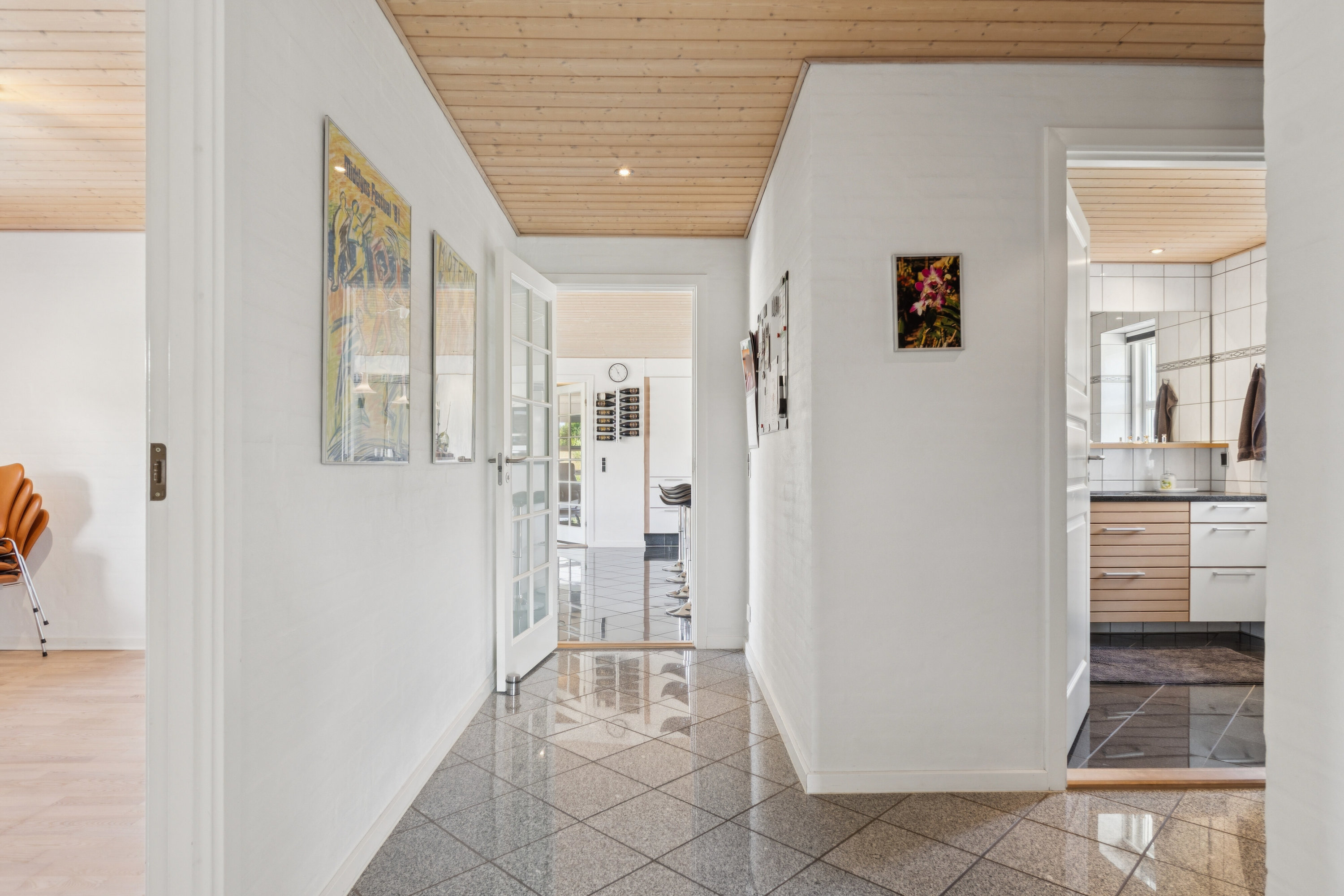 Fremhævet gang billede i fuldskærmstilstand. Billede af Bakkegårds Allé 71, 5550 Langeskov