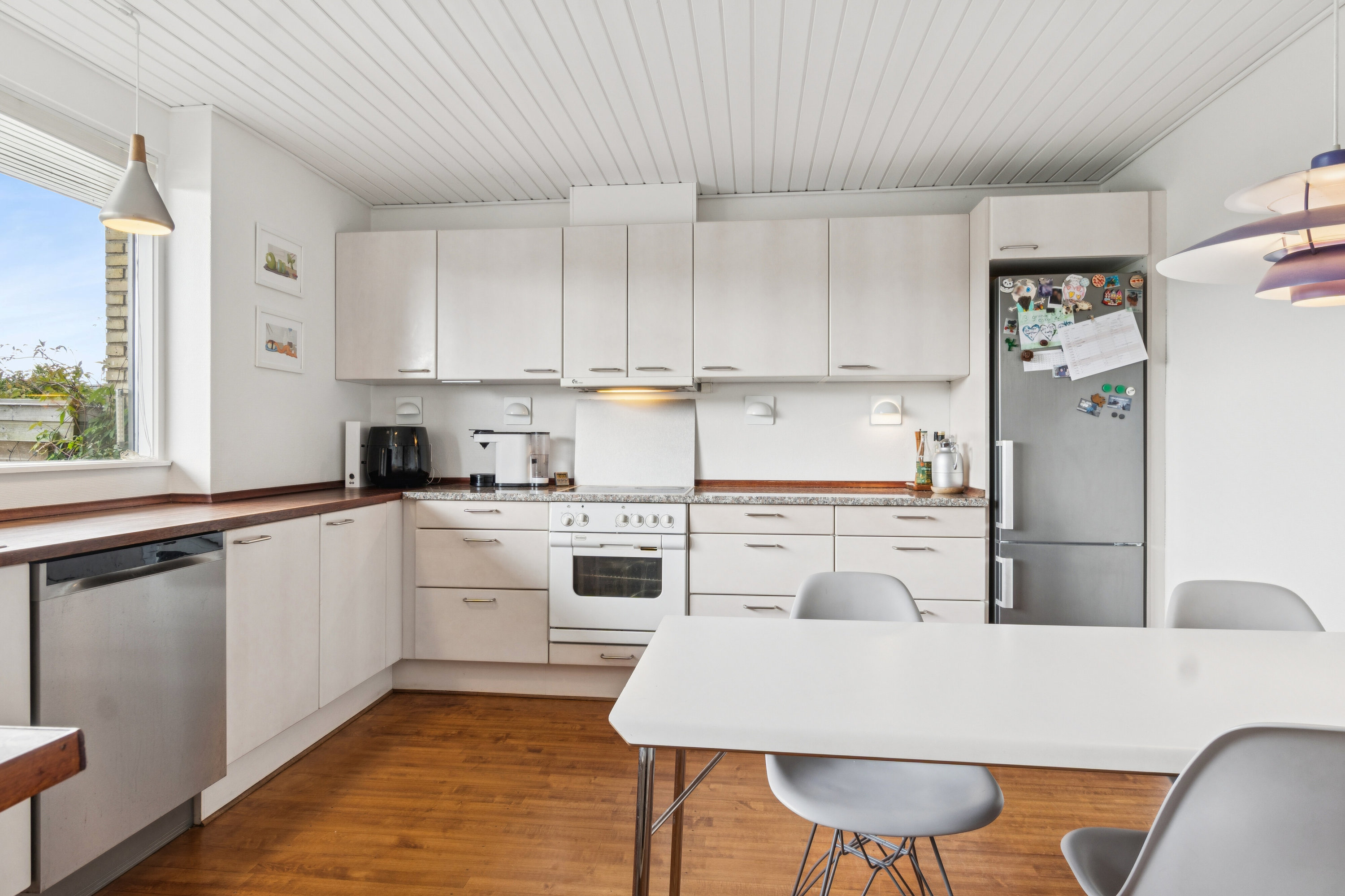 Fremhævet køkken billede i fuldskærmstilstand. Billede af Doktor Willesvej 11A, 2650 Hvidovre