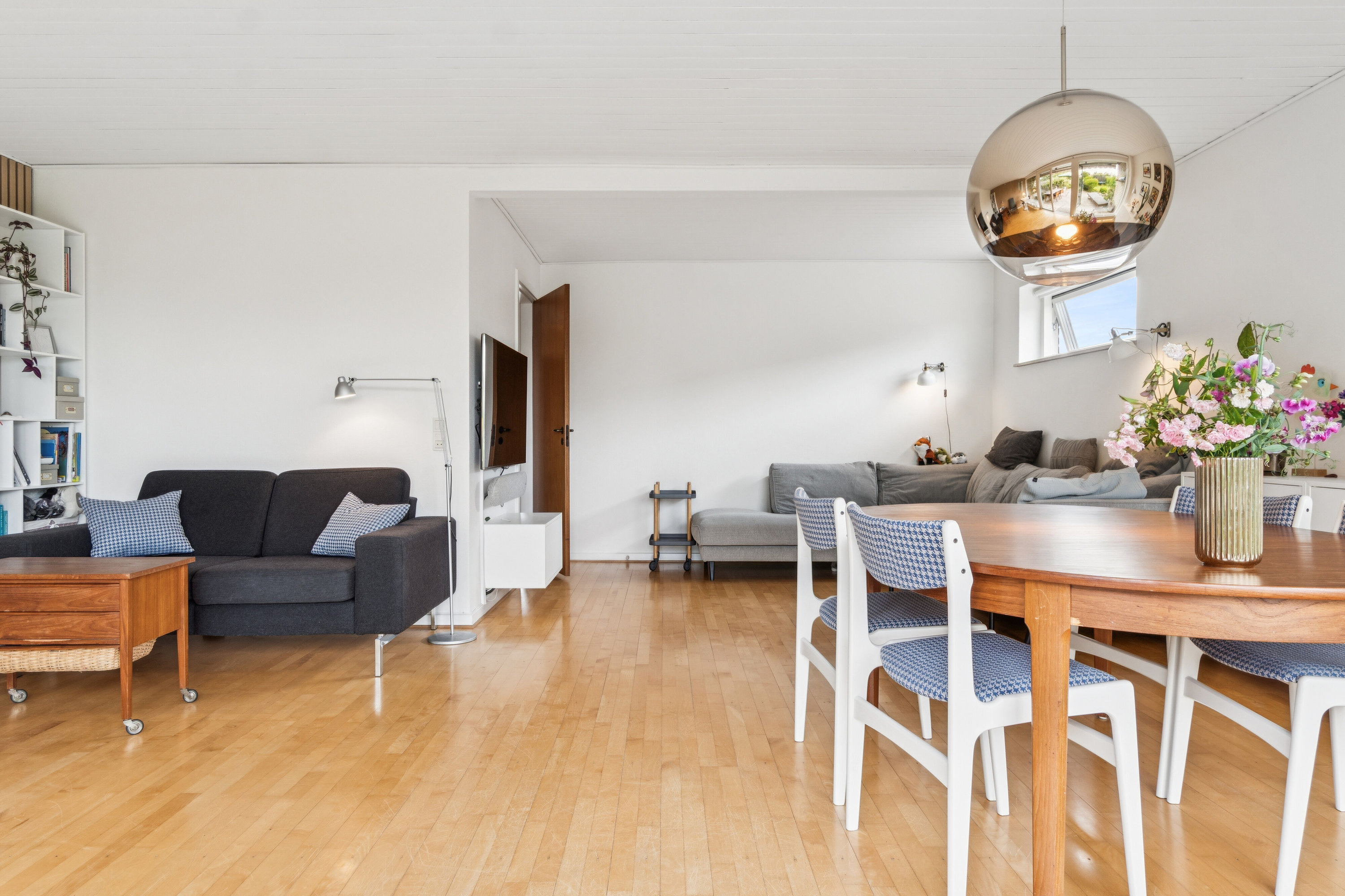 Fremhævet spisestue billede i fuldskærmstilstand. Billede af Doktor Willesvej 11A, 2650 Hvidovre