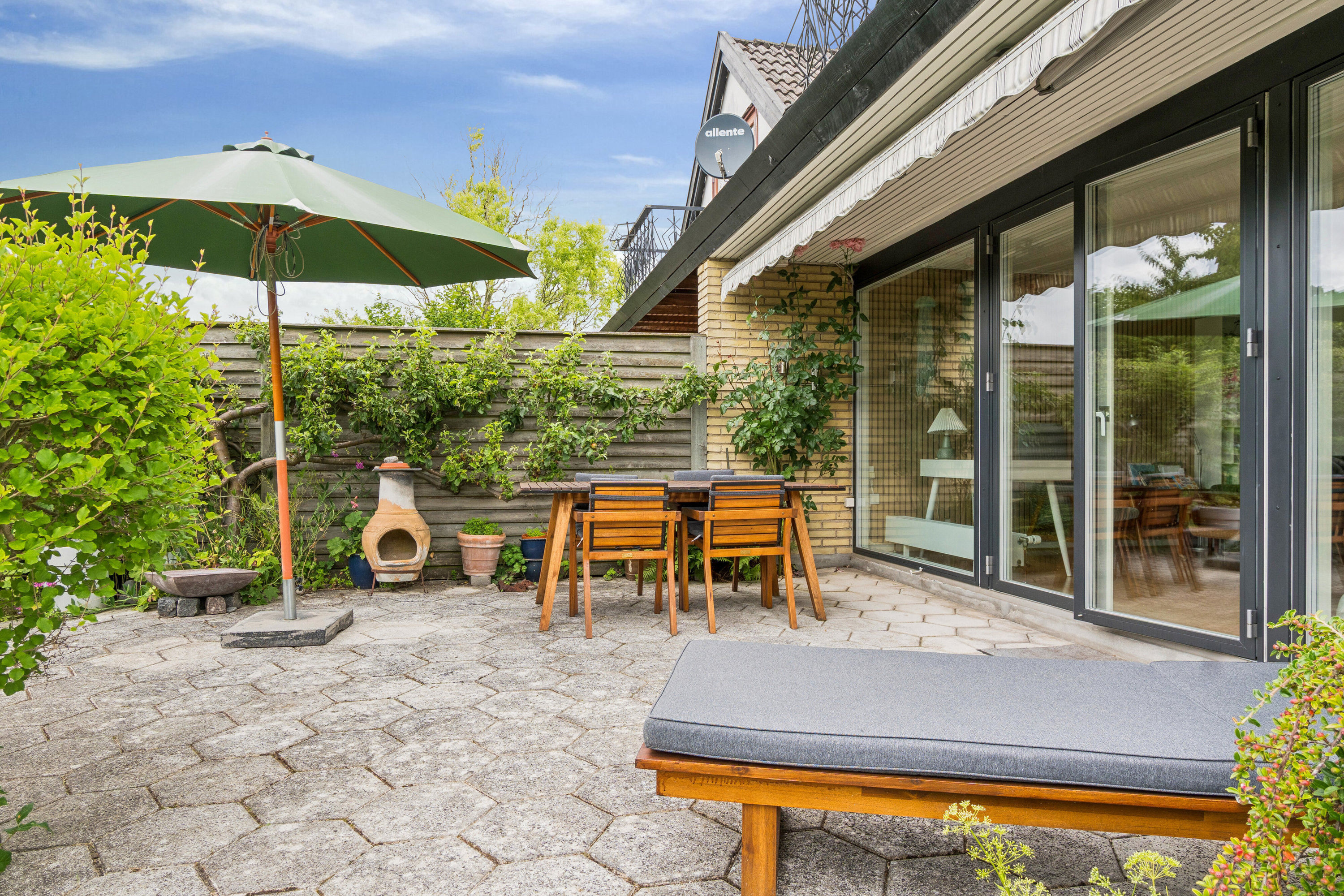 Fremhævet tagterrasse billede i fuldskærmstilstand. Billede af Doktor Willesvej 11A, 2650 Hvidovre